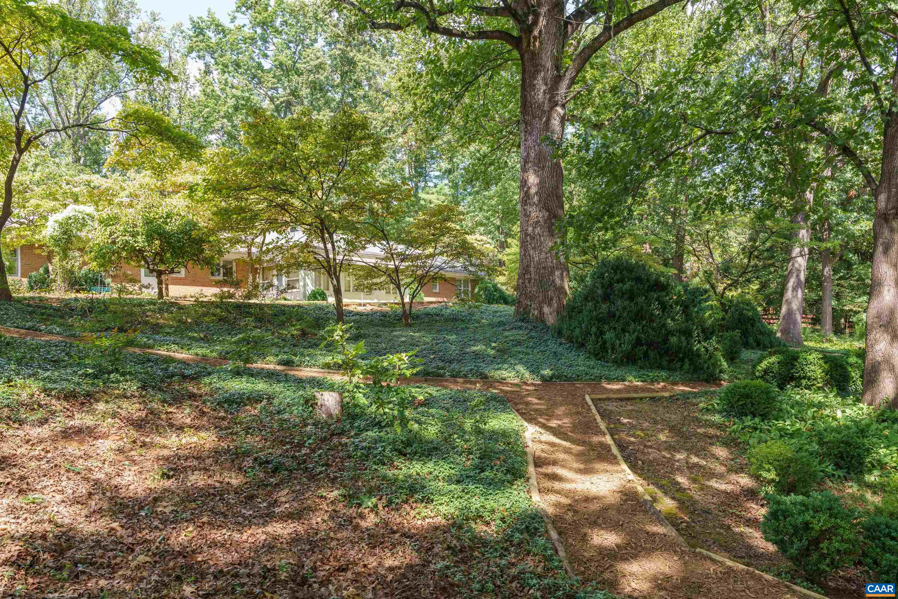 490 OAK CIR, CHARLOTTESVILLE, Virginia 22901, 4 Bedrooms Bedrooms, ,3 BathroomsBathrooms,Residential,490 OAK CIR,681811 MLS # 681811 490 OAK CIR, CHARLOTTESVILLE, Virginia 22901, 4 Bedrooms Bedrooms, ,3 BathroomsBathrooms,Residential,490 OAK CIR,681811 MLS # 681811