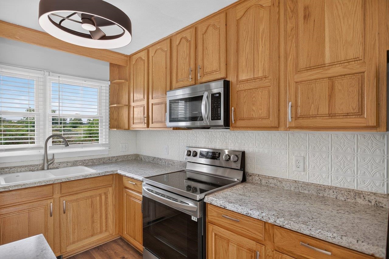 2110 RAMBLEWOOD RD, HARRISONBURG, Virginia 22801, 3 Bedrooms Bedrooms, ,3 BathroomsBathrooms,Residential,2110 RAMBLEWOOD RD,681863 MLS # 681863 2110 RAMBLEWOOD RD, HARRISONBURG, Virginia 22801, 3 Bedrooms Bedrooms, ,3 BathroomsBathrooms,Residential,2110 RAMBLEWOOD RD,681863 MLS # 681863