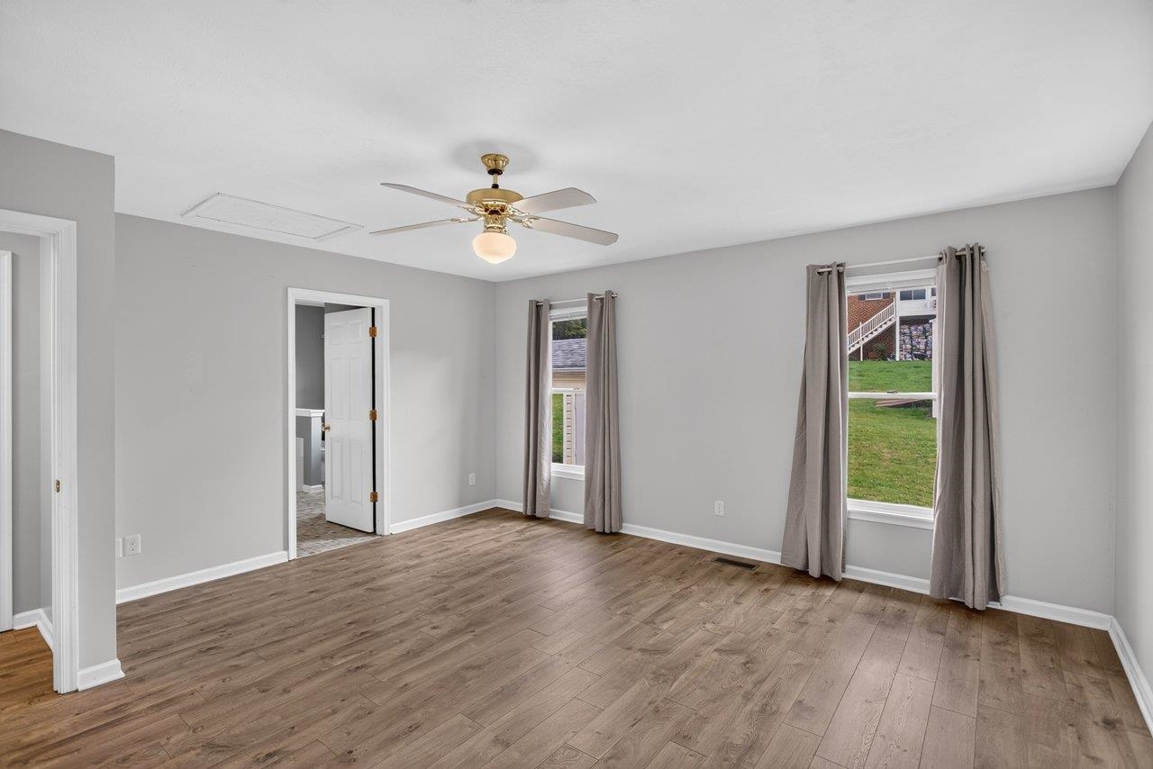 2110 RAMBLEWOOD RD, HARRISONBURG, Virginia 22801, 3 Bedrooms Bedrooms, ,3 BathroomsBathrooms,Residential,2110 RAMBLEWOOD RD,681863 MLS # 681863 2110 RAMBLEWOOD RD, HARRISONBURG, Virginia 22801, 3 Bedrooms Bedrooms, ,3 BathroomsBathrooms,Residential,2110 RAMBLEWOOD RD,681863 MLS # 681863