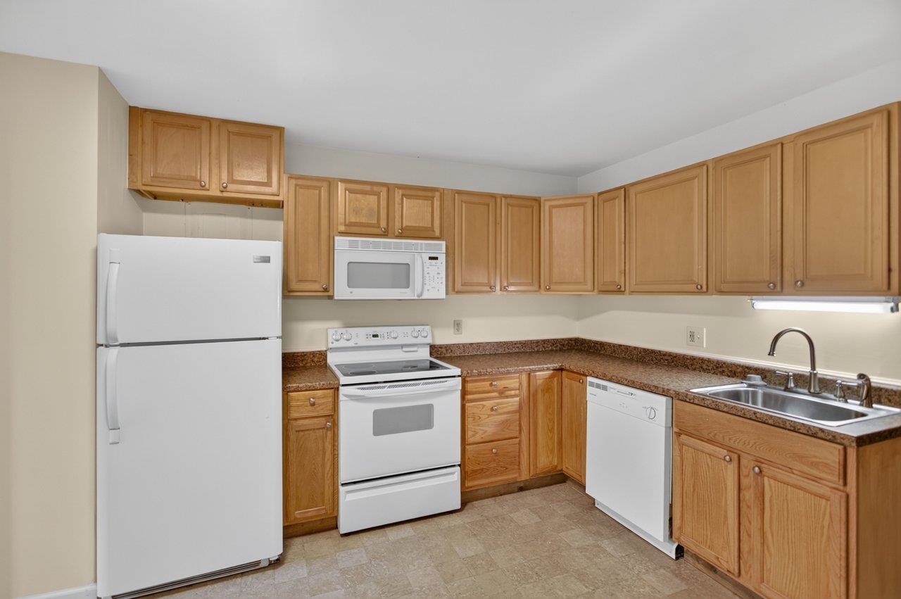 2110 RAMBLEWOOD RD, HARRISONBURG, Virginia 22801, 3 Bedrooms Bedrooms, ,3 BathroomsBathrooms,Residential,2110 RAMBLEWOOD RD,681863 MLS # 681863 2110 RAMBLEWOOD RD, HARRISONBURG, Virginia 22801, 3 Bedrooms Bedrooms, ,3 BathroomsBathrooms,Residential,2110 RAMBLEWOOD RD,681863 MLS # 681863