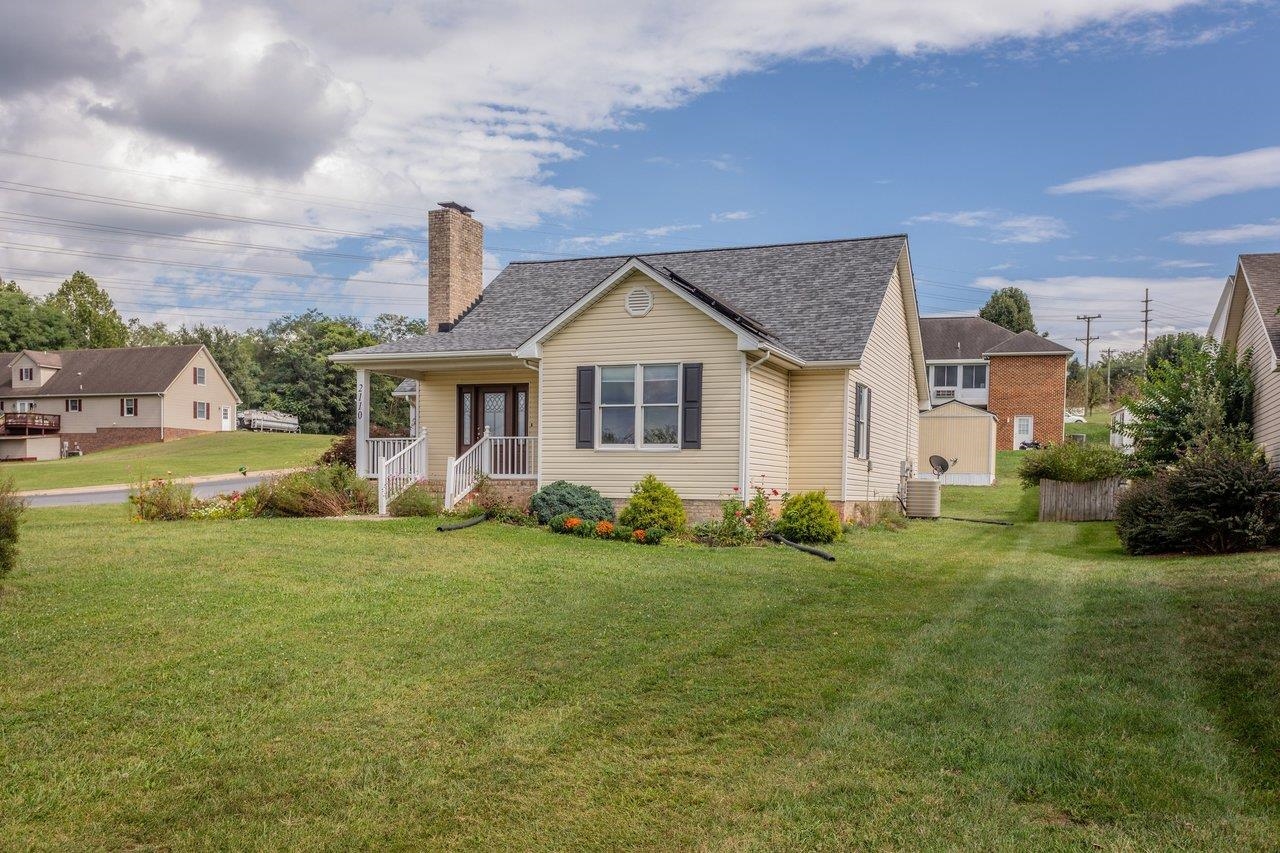 2110 RAMBLEWOOD RD, HARRISONBURG, Virginia 22801, 3 Bedrooms Bedrooms, ,3 BathroomsBathrooms,Residential,2110 RAMBLEWOOD RD,681863 MLS # 681863 2110 RAMBLEWOOD RD, HARRISONBURG, Virginia 22801, 3 Bedrooms Bedrooms, ,3 BathroomsBathrooms,Residential,2110 RAMBLEWOOD RD,681863 MLS # 681863