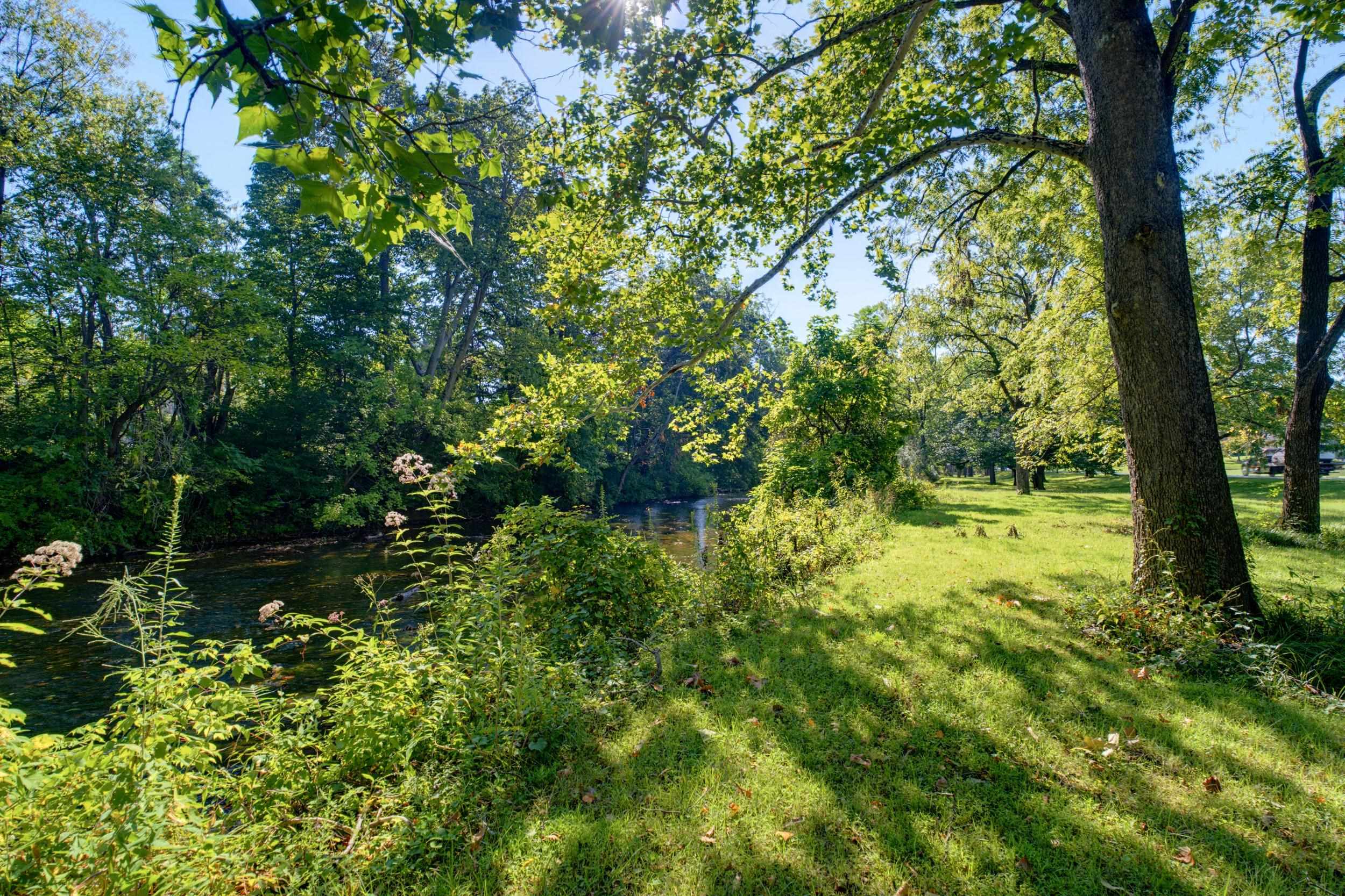 1217 MEADOWBROOK RD, WAYNESBORO, Virginia 22980, 3 Bedrooms Bedrooms, ,2 BathroomsBathrooms,Residential,Tax Map 63 - 10 - 6 - Parcels 2 & 2A,1217 MEADOWBROOK RD,681865 MLS # 681865