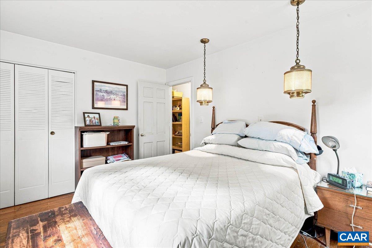 1610 INGLEWOOD DR, CHARLOTTESVILLE, Virginia 22901, 3 Bedrooms Bedrooms, ,2 BathroomsBathrooms,Residential,1610 Inglewood Dr,1610 INGLEWOOD DR,681229 MLS # 681229 1610 INGLEWOOD DR, CHARLOTTESVILLE, Virginia 22901, 3 Bedrooms Bedrooms, ,2 BathroomsBathrooms,Residential,1610 Inglewood Dr,1610 INGLEWOOD DR,681229 MLS # 681229