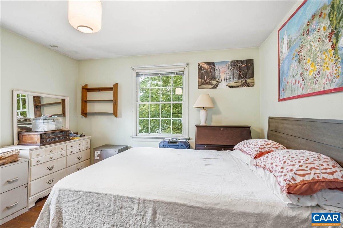 1610 INGLEWOOD DR, CHARLOTTESVILLE, Virginia 22901, 3 Bedrooms Bedrooms, ,2 BathroomsBathrooms,Residential,1610 Inglewood Dr,1610 INGLEWOOD DR,681229 MLS # 681229 1610 INGLEWOOD DR, CHARLOTTESVILLE, Virginia 22901, 3 Bedrooms Bedrooms, ,2 BathroomsBathrooms,Residential,1610 Inglewood Dr,1610 INGLEWOOD DR,681229 MLS # 681229