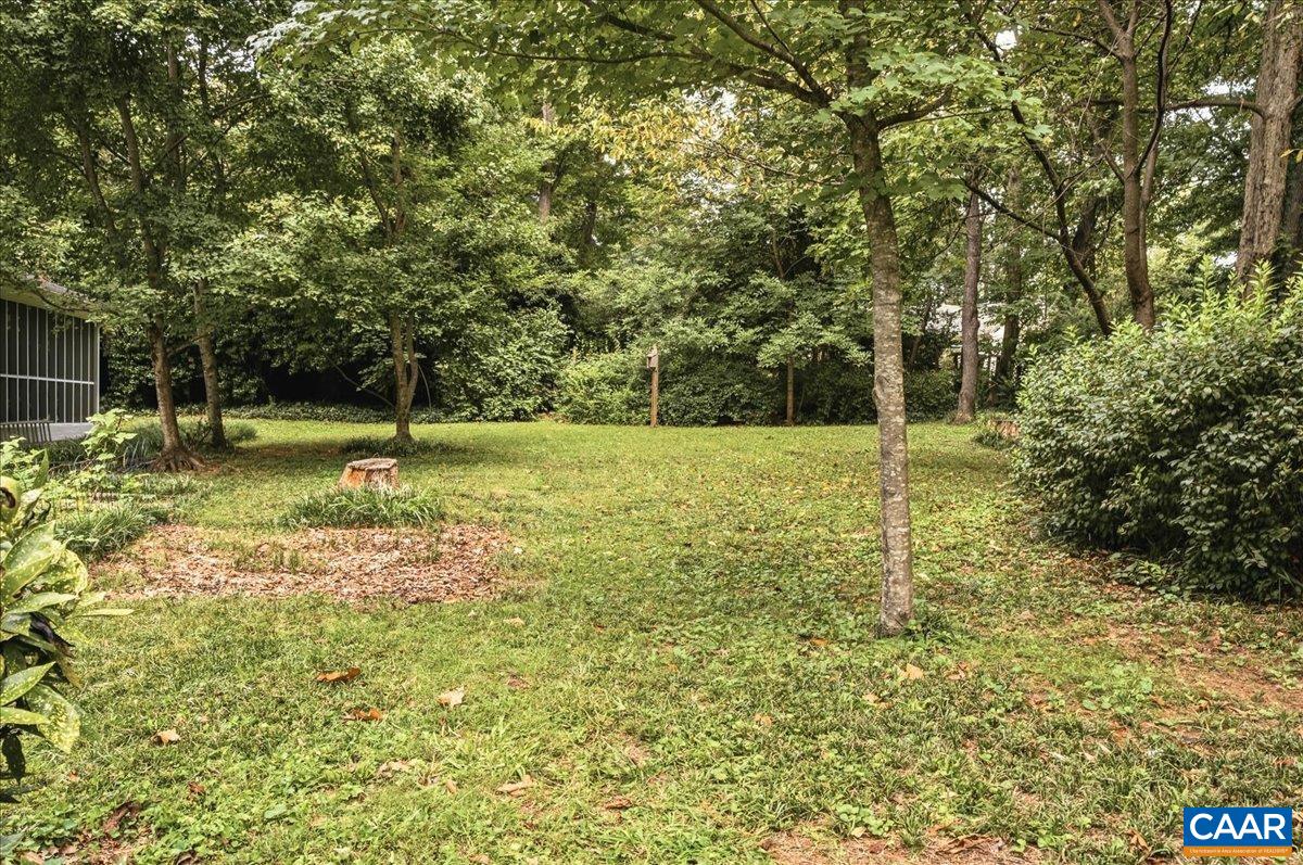1610 INGLEWOOD DR, CHARLOTTESVILLE, Virginia 22901, 3 Bedrooms Bedrooms, ,2 BathroomsBathrooms,Residential,1610 Inglewood Dr,1610 INGLEWOOD DR,681229 MLS # 681229 1610 INGLEWOOD DR, CHARLOTTESVILLE, Virginia 22901, 3 Bedrooms Bedrooms, ,2 BathroomsBathrooms,Residential,1610 Inglewood Dr,1610 INGLEWOOD DR,681229 MLS # 681229