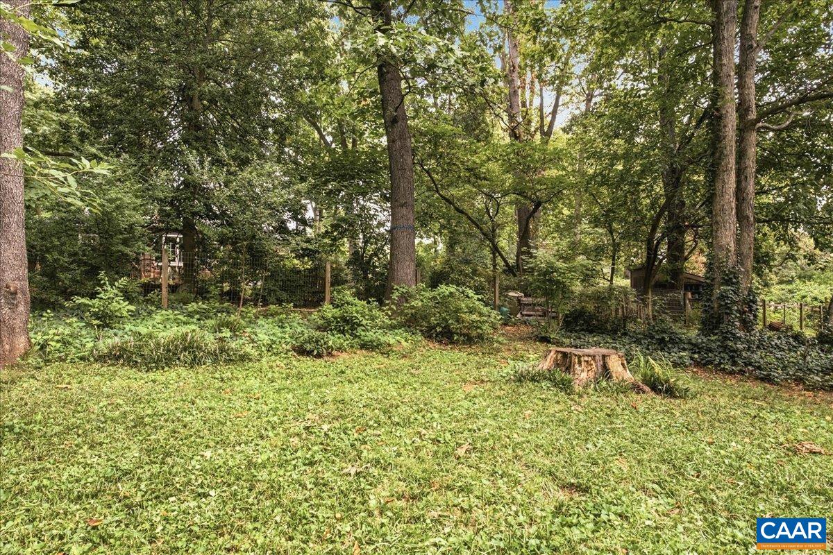1610 INGLEWOOD DR, CHARLOTTESVILLE, Virginia 22901, 3 Bedrooms Bedrooms, ,2 BathroomsBathrooms,Residential,1610 Inglewood Dr,1610 INGLEWOOD DR,681229 MLS # 681229 1610 INGLEWOOD DR, CHARLOTTESVILLE, Virginia 22901, 3 Bedrooms Bedrooms, ,2 BathroomsBathrooms,Residential,1610 Inglewood Dr,1610 INGLEWOOD DR,681229 MLS # 681229