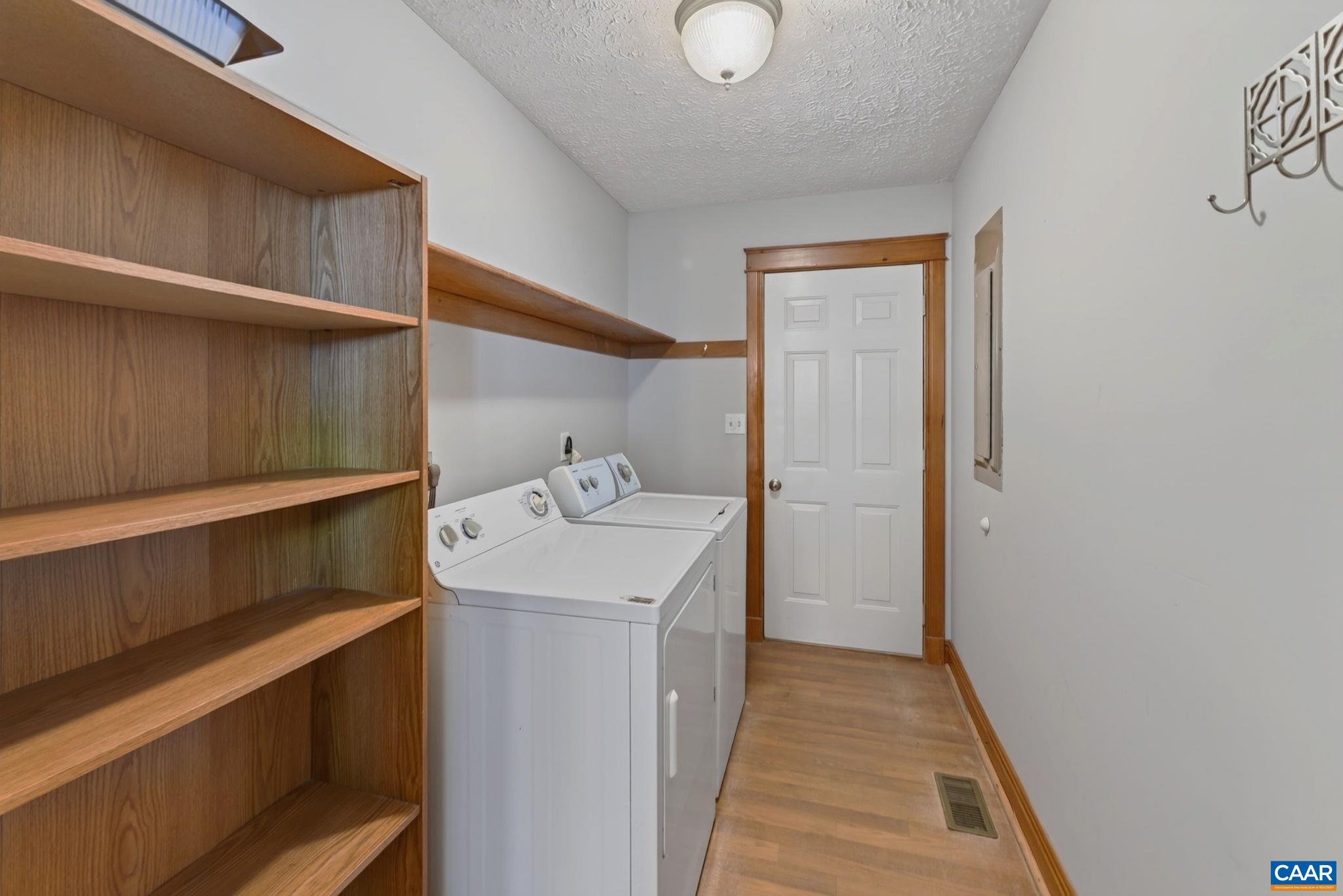 419 JEFFERSON DR, PALMYRA, Virginia 22963, 3 Bedrooms Bedrooms, ,2 BathroomsBathrooms,Residential,419 JEFFERSON DR,681774 MLS # 681774