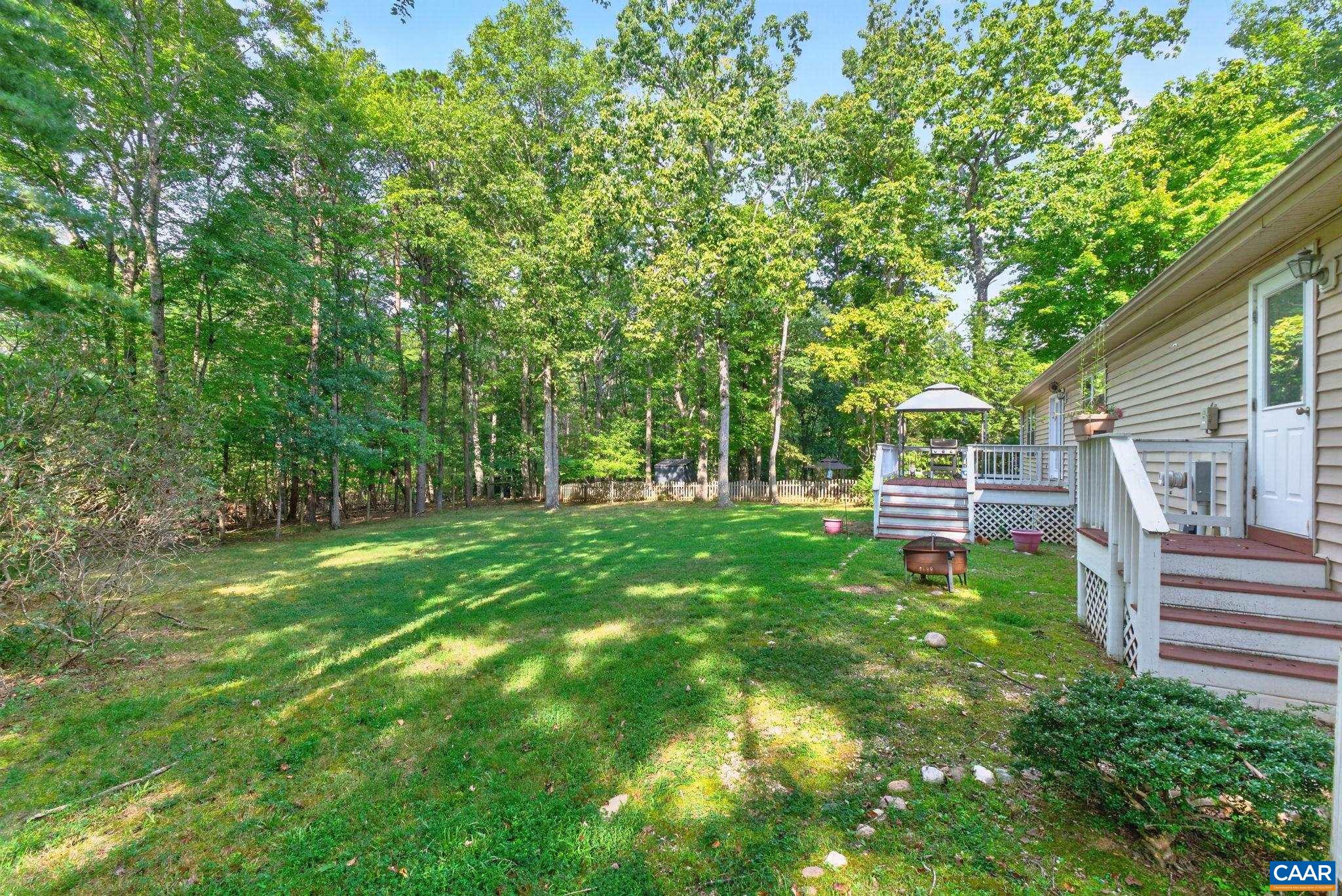 419 JEFFERSON DR, PALMYRA, Virginia 22963, 3 Bedrooms Bedrooms, ,2 BathroomsBathrooms,Residential,419 JEFFERSON DR,681774 MLS # 681774