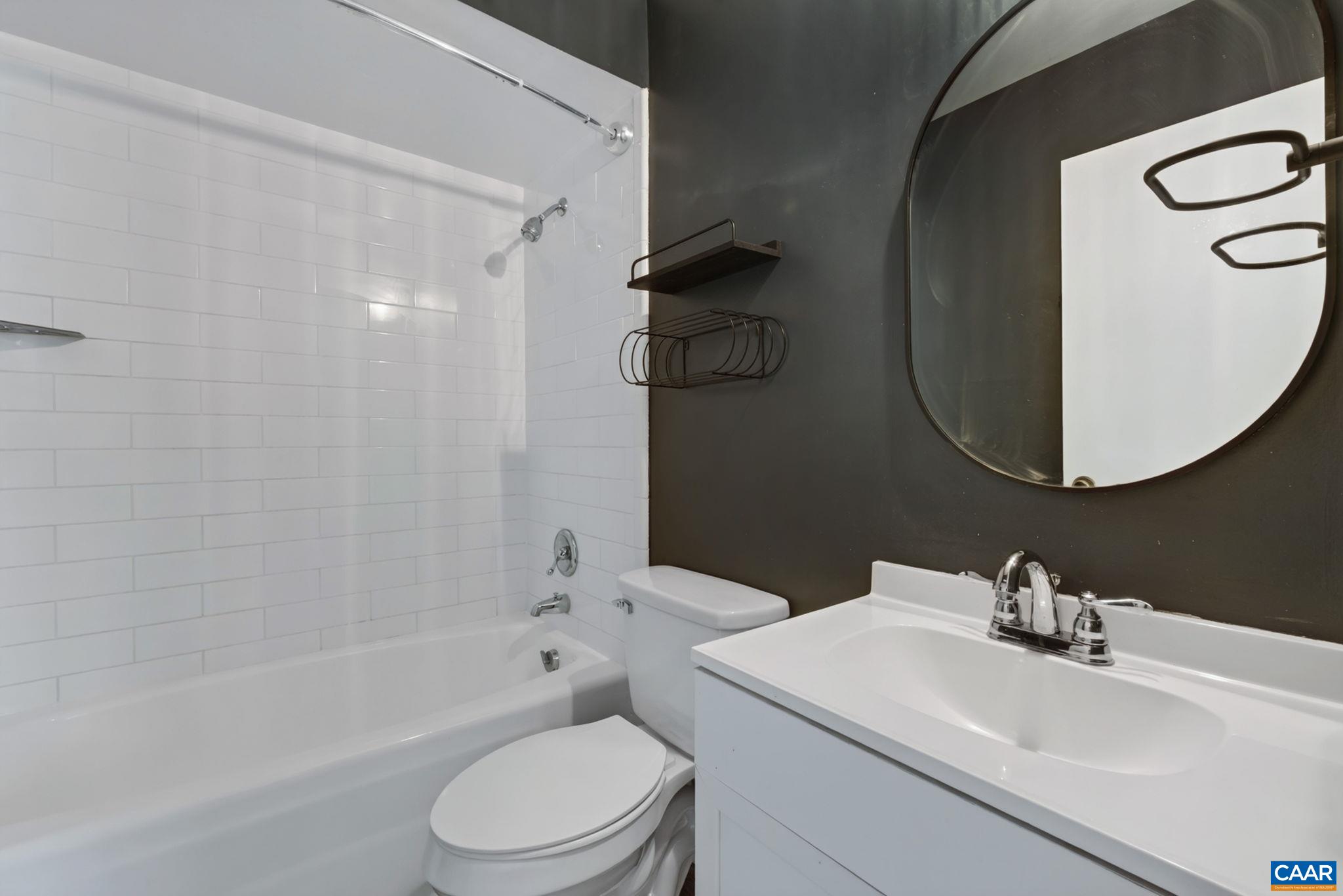 107 GEORGETOWN GREEN, CHARLOTTESVILLE, Virginia 22901, 3 Bedrooms Bedrooms, ,2 BathroomsBathrooms,Residential,107 GEORGETOWN GREEN,681867 MLS # 681867 107 GEORGETOWN GREEN, CHARLOTTESVILLE, Virginia 22901, 3 Bedrooms Bedrooms, ,2 BathroomsBathrooms,Residential,107 GEORGETOWN GREEN,681867 MLS # 681867