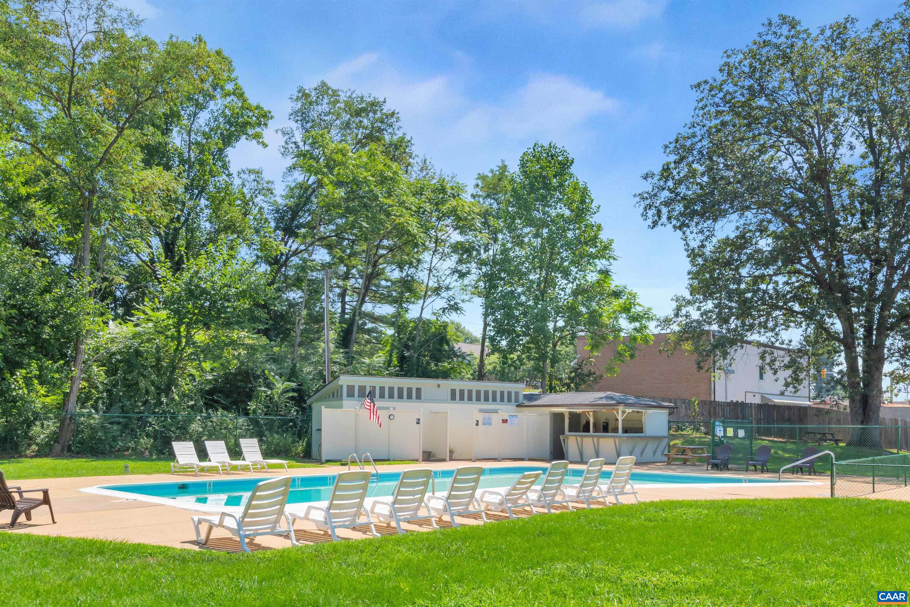 107 GEORGETOWN GREEN, CHARLOTTESVILLE, Virginia 22901, 3 Bedrooms Bedrooms, ,2 BathroomsBathrooms,Residential,107 GEORGETOWN GREEN,681867 MLS # 681867 107 GEORGETOWN GREEN, CHARLOTTESVILLE, Virginia 22901, 3 Bedrooms Bedrooms, ,2 BathroomsBathrooms,Residential,107 GEORGETOWN GREEN,681867 MLS # 681867