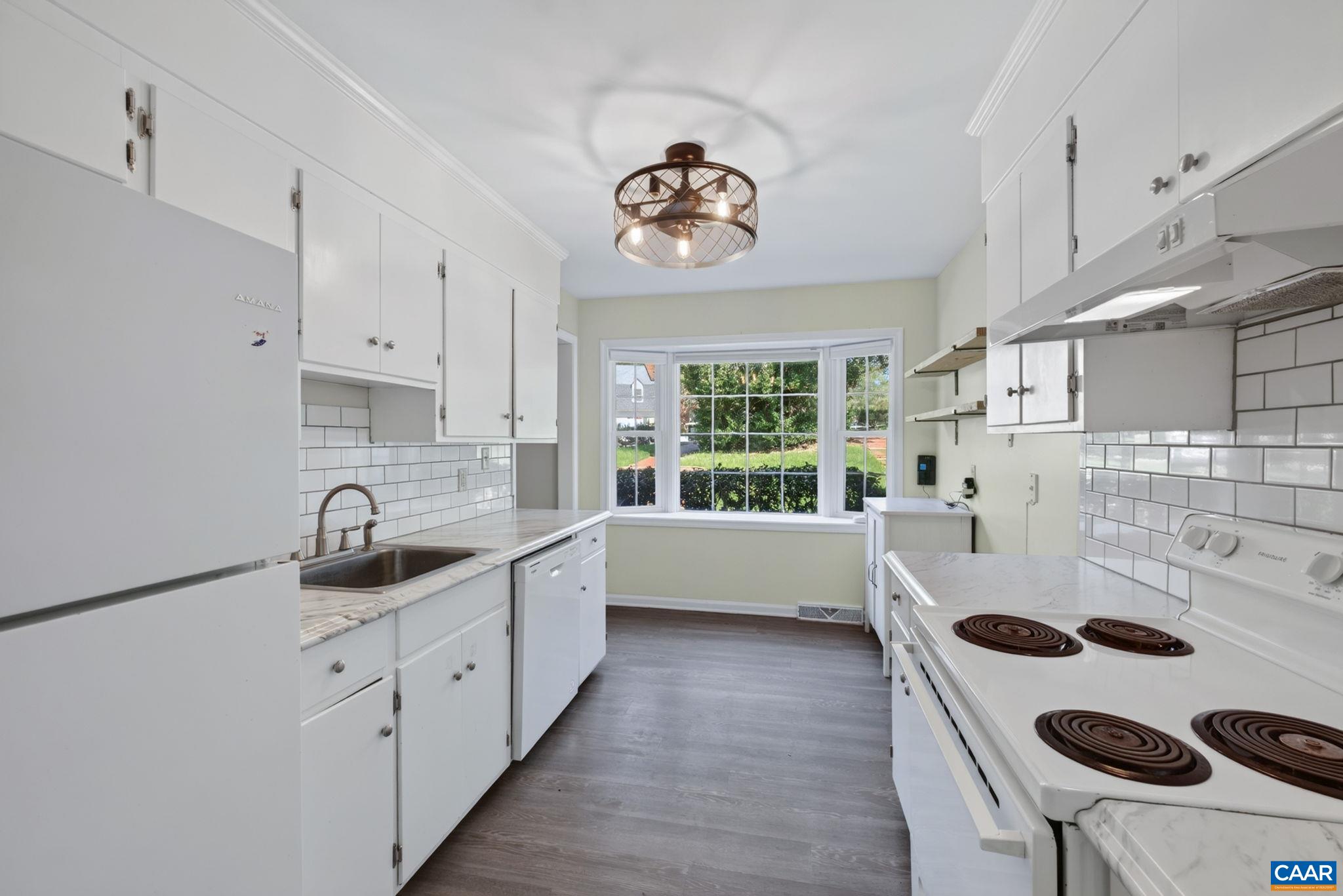 107 GEORGETOWN GREEN, CHARLOTTESVILLE, Virginia 22901, 3 Bedrooms Bedrooms, ,2 BathroomsBathrooms,Residential,107 GEORGETOWN GREEN,681867 MLS # 681867 107 GEORGETOWN GREEN, CHARLOTTESVILLE, Virginia 22901, 3 Bedrooms Bedrooms, ,2 BathroomsBathrooms,Residential,107 GEORGETOWN GREEN,681867 MLS # 681867