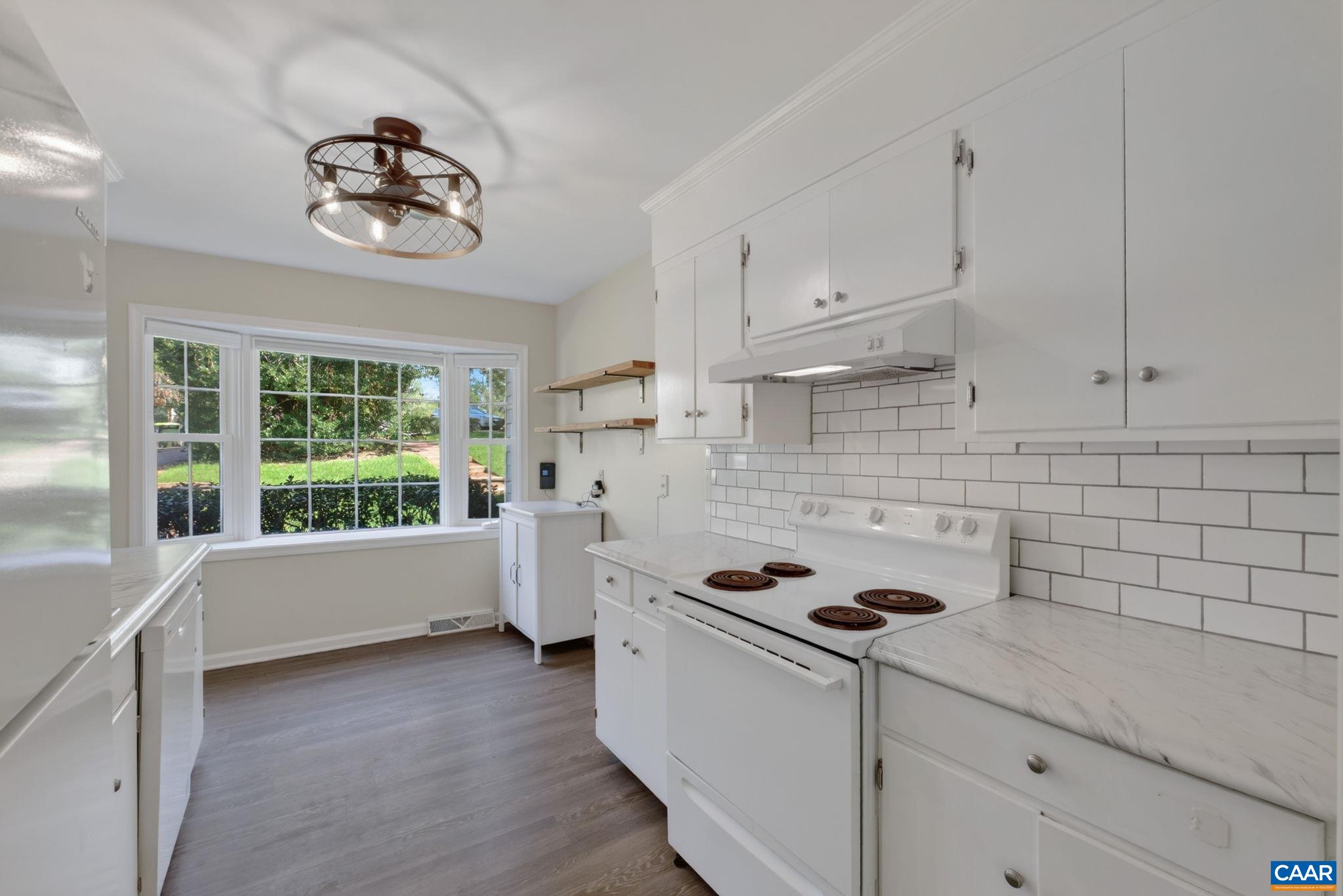 107 GEORGETOWN GREEN, CHARLOTTESVILLE, Virginia 22901, 3 Bedrooms Bedrooms, ,2 BathroomsBathrooms,Residential,107 GEORGETOWN GREEN,681867 MLS # 681867 107 GEORGETOWN GREEN, CHARLOTTESVILLE, Virginia 22901, 3 Bedrooms Bedrooms, ,2 BathroomsBathrooms,Residential,107 GEORGETOWN GREEN,681867 MLS # 681867