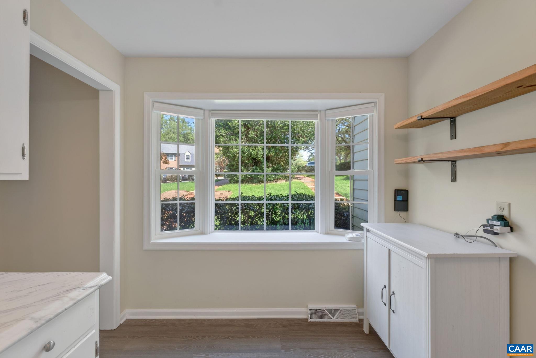 107 GEORGETOWN GREEN, CHARLOTTESVILLE, Virginia 22901, 3 Bedrooms Bedrooms, ,2 BathroomsBathrooms,Residential,107 GEORGETOWN GREEN,681867 MLS # 681867 107 GEORGETOWN GREEN, CHARLOTTESVILLE, Virginia 22901, 3 Bedrooms Bedrooms, ,2 BathroomsBathrooms,Residential,107 GEORGETOWN GREEN,681867 MLS # 681867