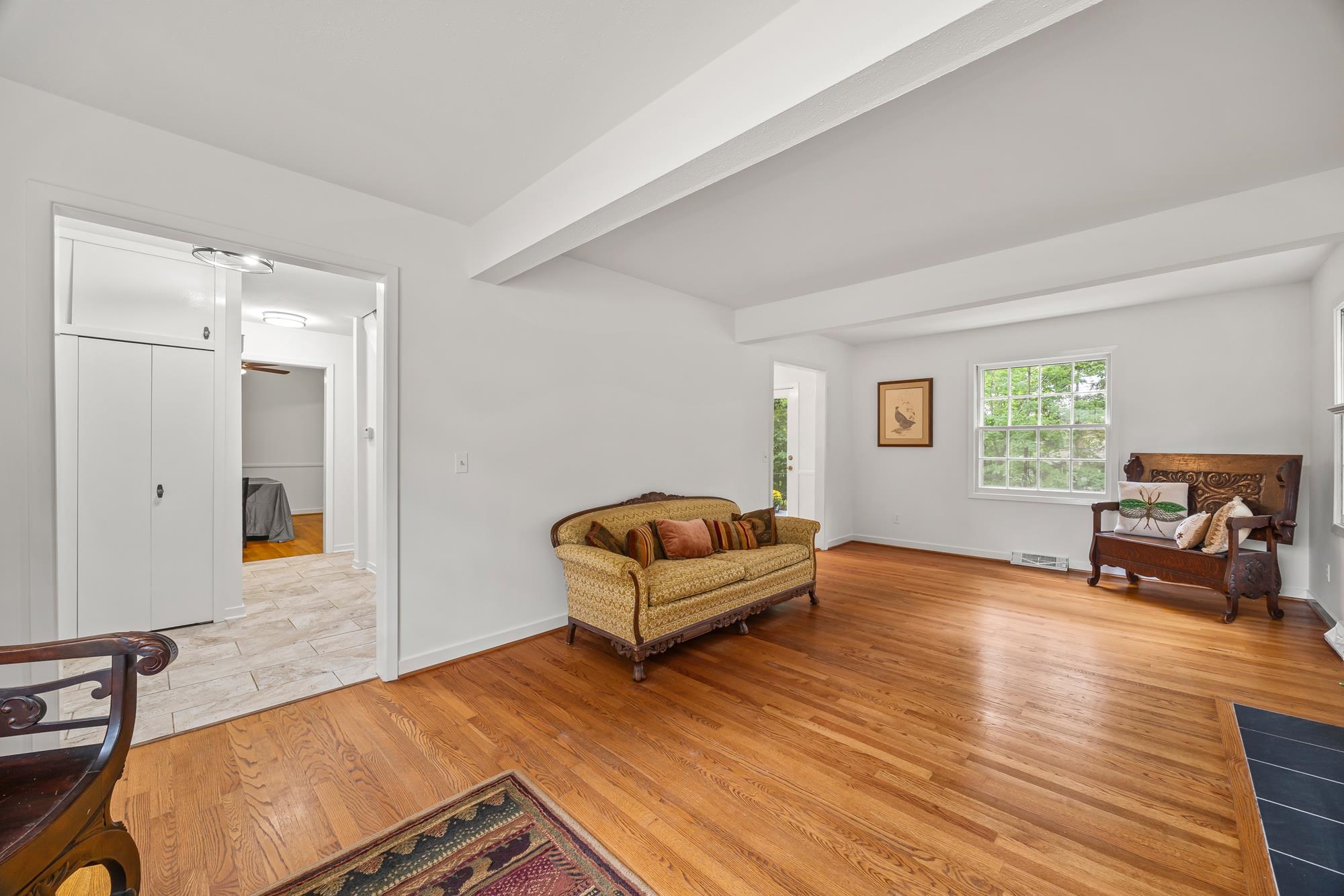 426 WINDEMERE DR, STAUNTON, Virginia 24401, 4 Bedrooms Bedrooms, ,2 BathroomsBathrooms,Residential,426 WINDEMERE DR,681879 MLS # 681879