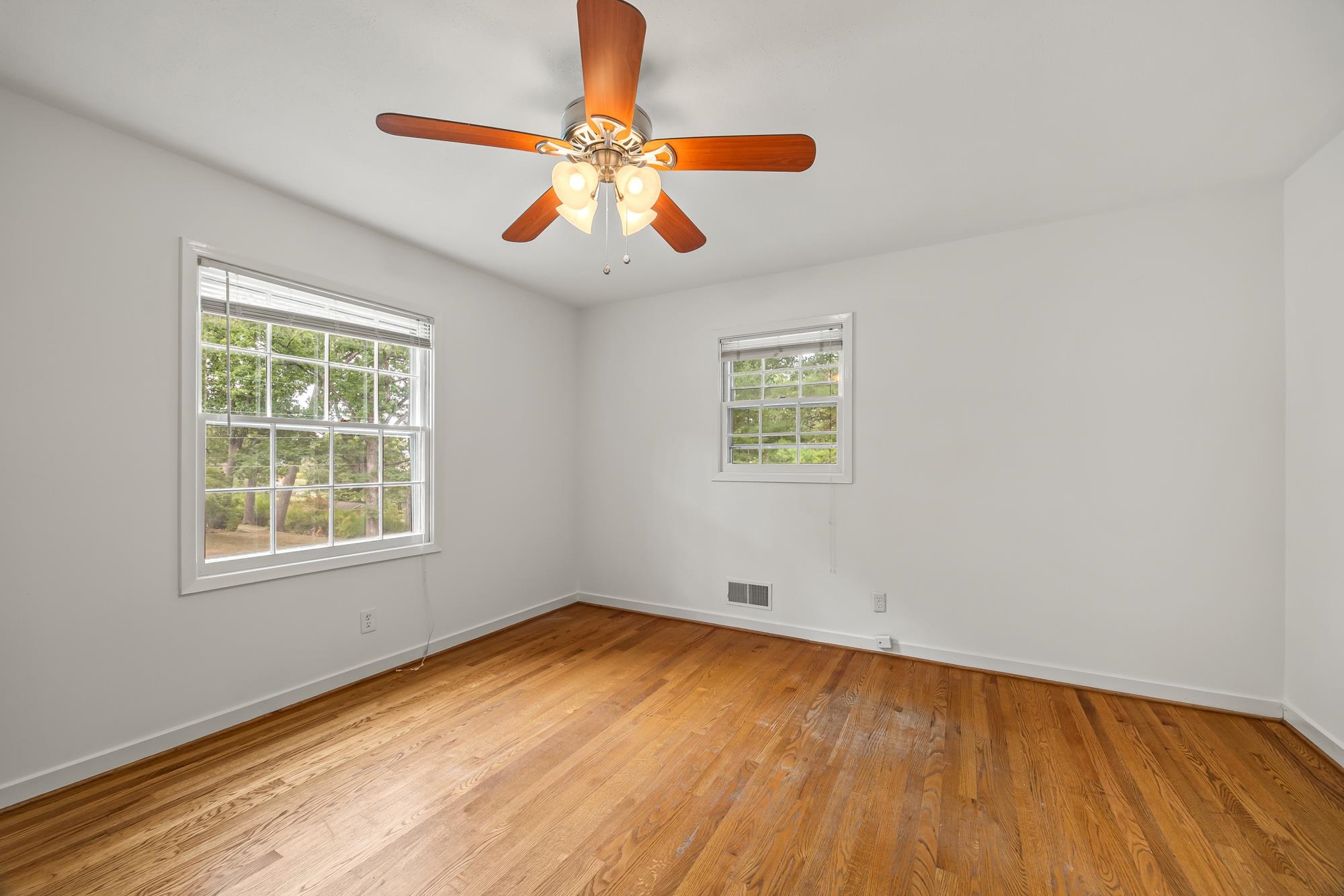 426 WINDEMERE DR, STAUNTON, Virginia 24401, 4 Bedrooms Bedrooms, ,2 BathroomsBathrooms,Residential,426 WINDEMERE DR,681879 MLS # 681879