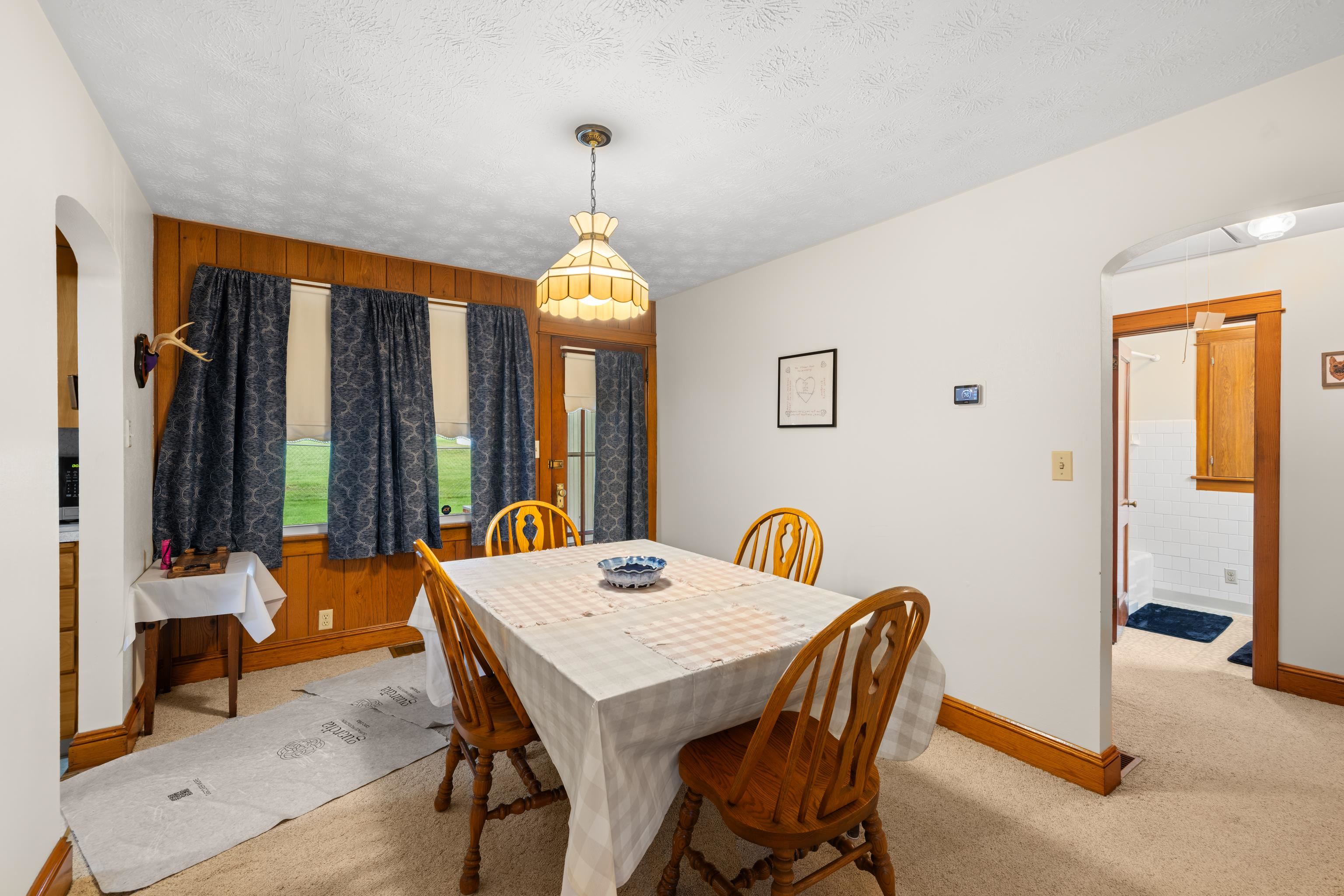 8635 NORTH VALLEY PIKE, ROCKINGHAM, Virginia 22802, 3 Bedrooms Bedrooms, ,1 BathroomBathrooms,Residential,8635 NORTH VALLEY PIKE,681881 MLS # 681881 8635 NORTH VALLEY PIKE, ROCKINGHAM, Virginia 22802, 3 Bedrooms Bedrooms, ,1 BathroomBathrooms,Residential,8635 NORTH VALLEY PIKE,681881 MLS # 681881