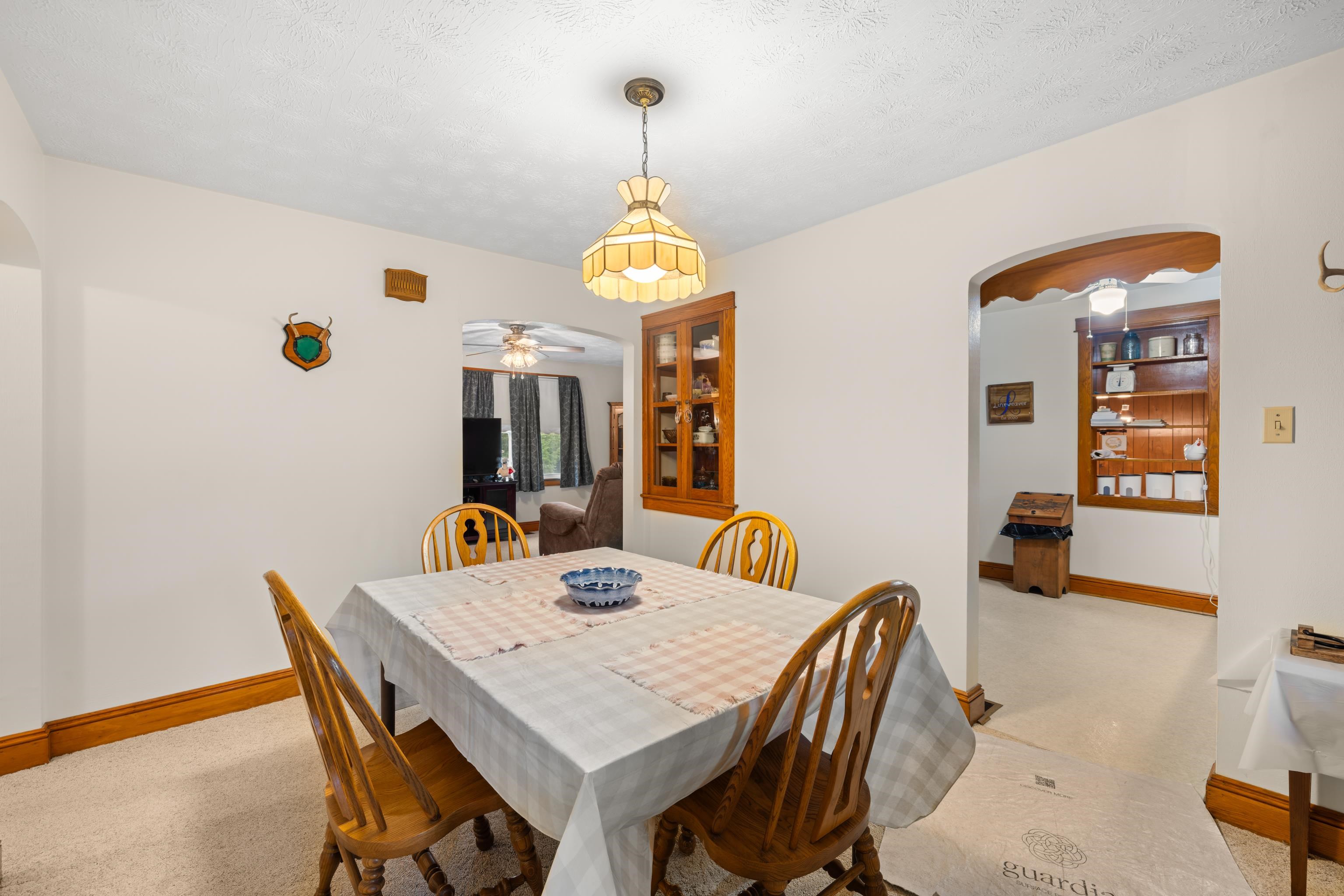 8635 NORTH VALLEY PIKE, ROCKINGHAM, Virginia 22802, 3 Bedrooms Bedrooms, ,1 BathroomBathrooms,Residential,8635 NORTH VALLEY PIKE,681881 MLS # 681881 8635 NORTH VALLEY PIKE, ROCKINGHAM, Virginia 22802, 3 Bedrooms Bedrooms, ,1 BathroomBathrooms,Residential,8635 NORTH VALLEY PIKE,681881 MLS # 681881