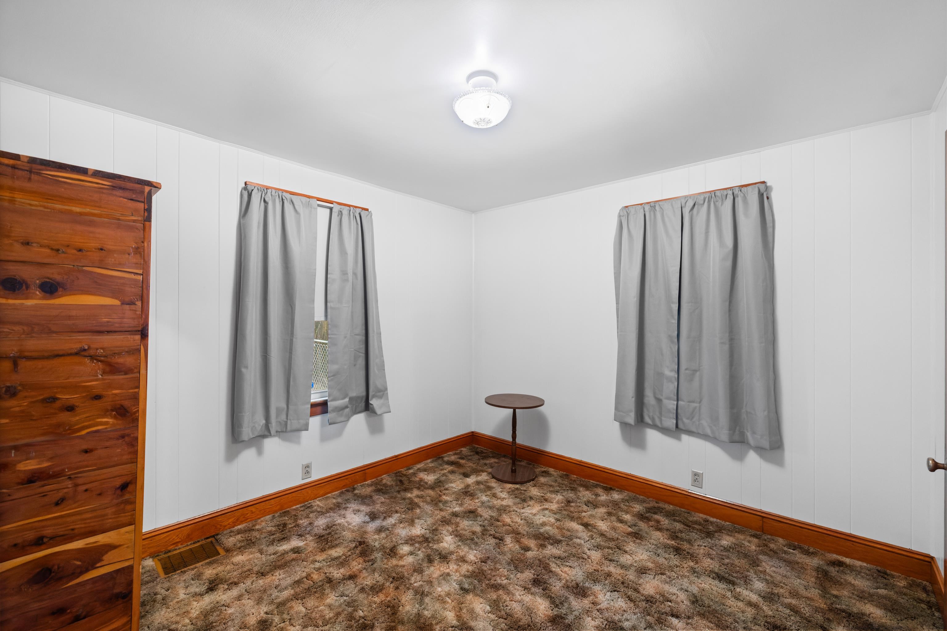 8635 NORTH VALLEY PIKE, ROCKINGHAM, Virginia 22802, 3 Bedrooms Bedrooms, ,1 BathroomBathrooms,Residential,8635 NORTH VALLEY PIKE,681881 MLS # 681881 8635 NORTH VALLEY PIKE, ROCKINGHAM, Virginia 22802, 3 Bedrooms Bedrooms, ,1 BathroomBathrooms,Residential,8635 NORTH VALLEY PIKE,681881 MLS # 681881