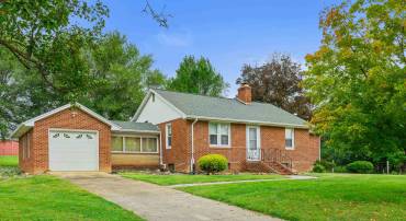 8635 NORTH VALLEY PIKE, ROCKINGHAM, Virginia 22802, 3 Bedrooms Bedrooms, ,1 BathroomBathrooms,Residential,8635 NORTH VALLEY PIKE,681881 MLS # 681881