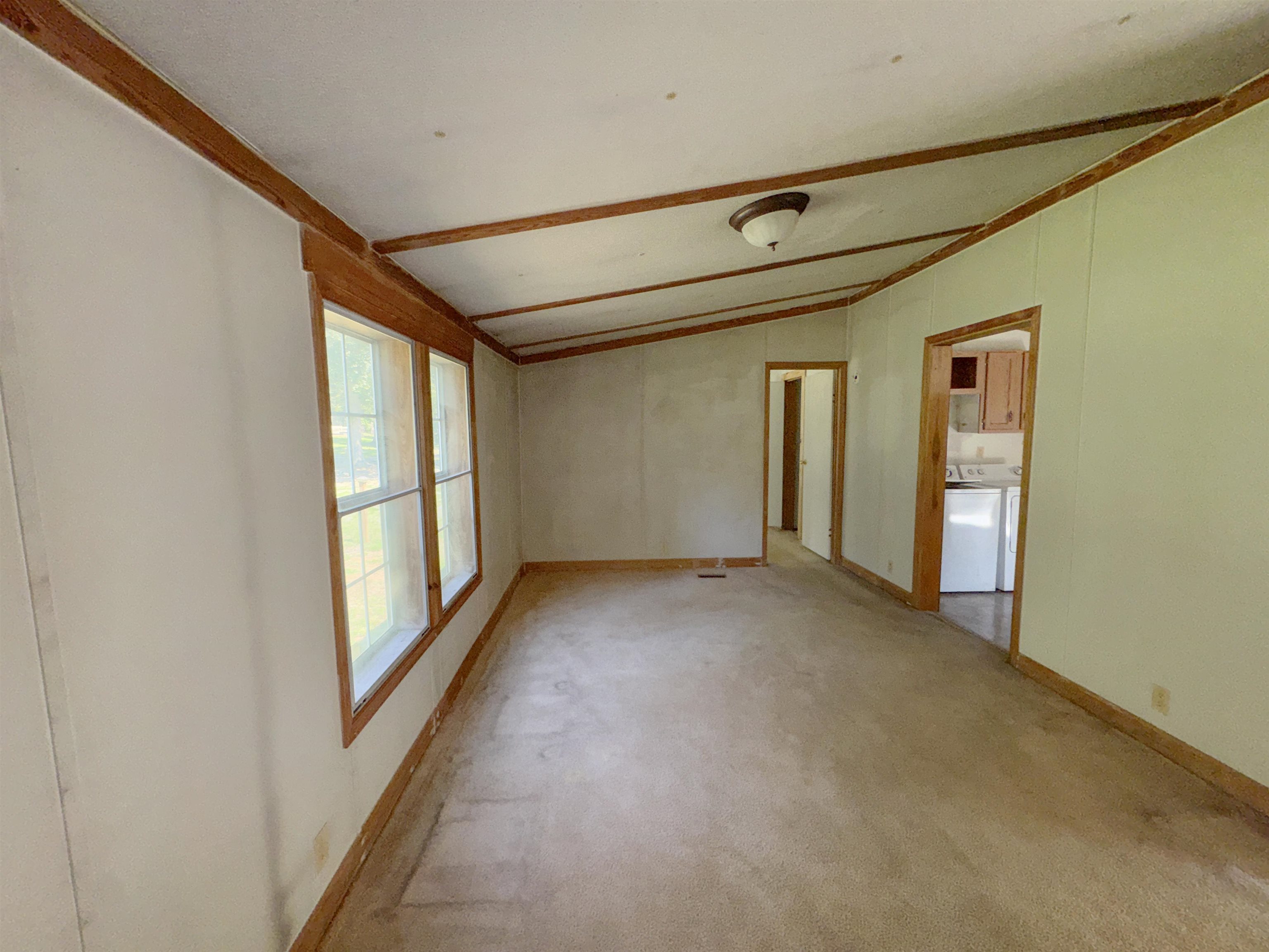 2515 ARLANDA LN, CHARLOTTESVILLE, Virginia 22911, 3 Bedrooms Bedrooms, ,2 BathroomsBathrooms,Residential,2515 ARLANDA LN,681884 MLS # 681884