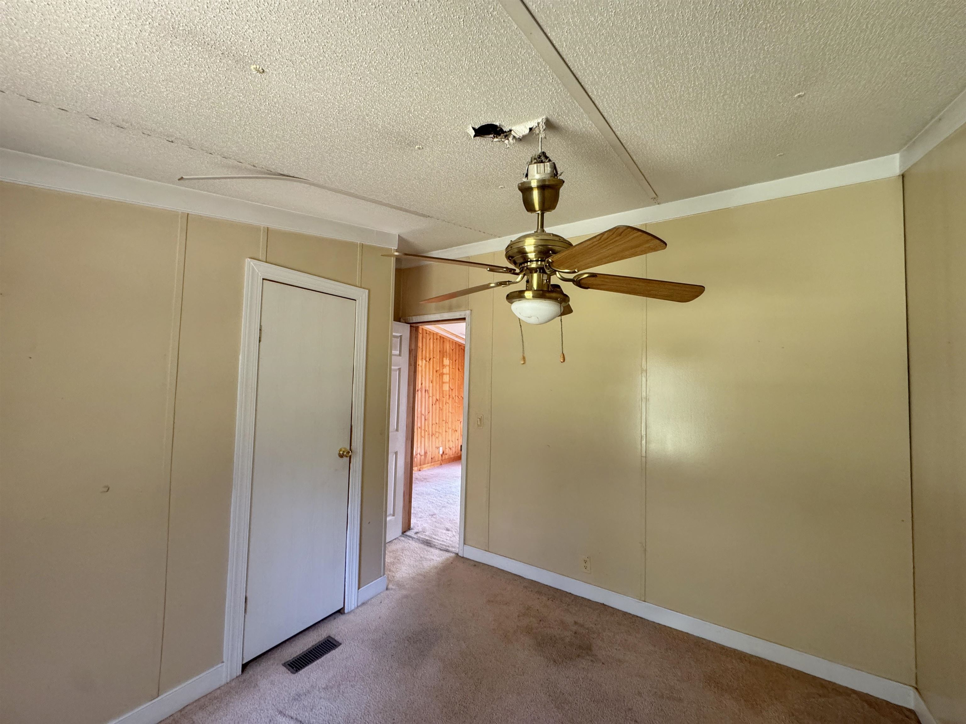 2515 ARLANDA LN, CHARLOTTESVILLE, Virginia 22911, 3 Bedrooms Bedrooms, ,2 BathroomsBathrooms,Residential,2515 ARLANDA LN,681884 MLS # 681884