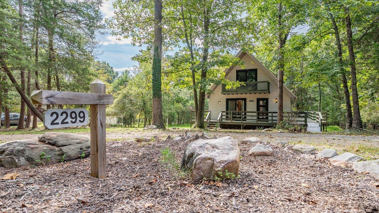 2299 MOUNTAIN DR, MCGAHEYSVILLE, Virginia 22840, 3 Bedrooms Bedrooms, ,2 BathroomsBathrooms,Residential,2299 MOUNTAIN DR,681883 MLS # 681883 2299 MOUNTAIN DR, MCGAHEYSVILLE, Virginia 22840, 3 Bedrooms Bedrooms, ,2 BathroomsBathrooms,Residential,2299 MOUNTAIN DR,681883 MLS # 681883