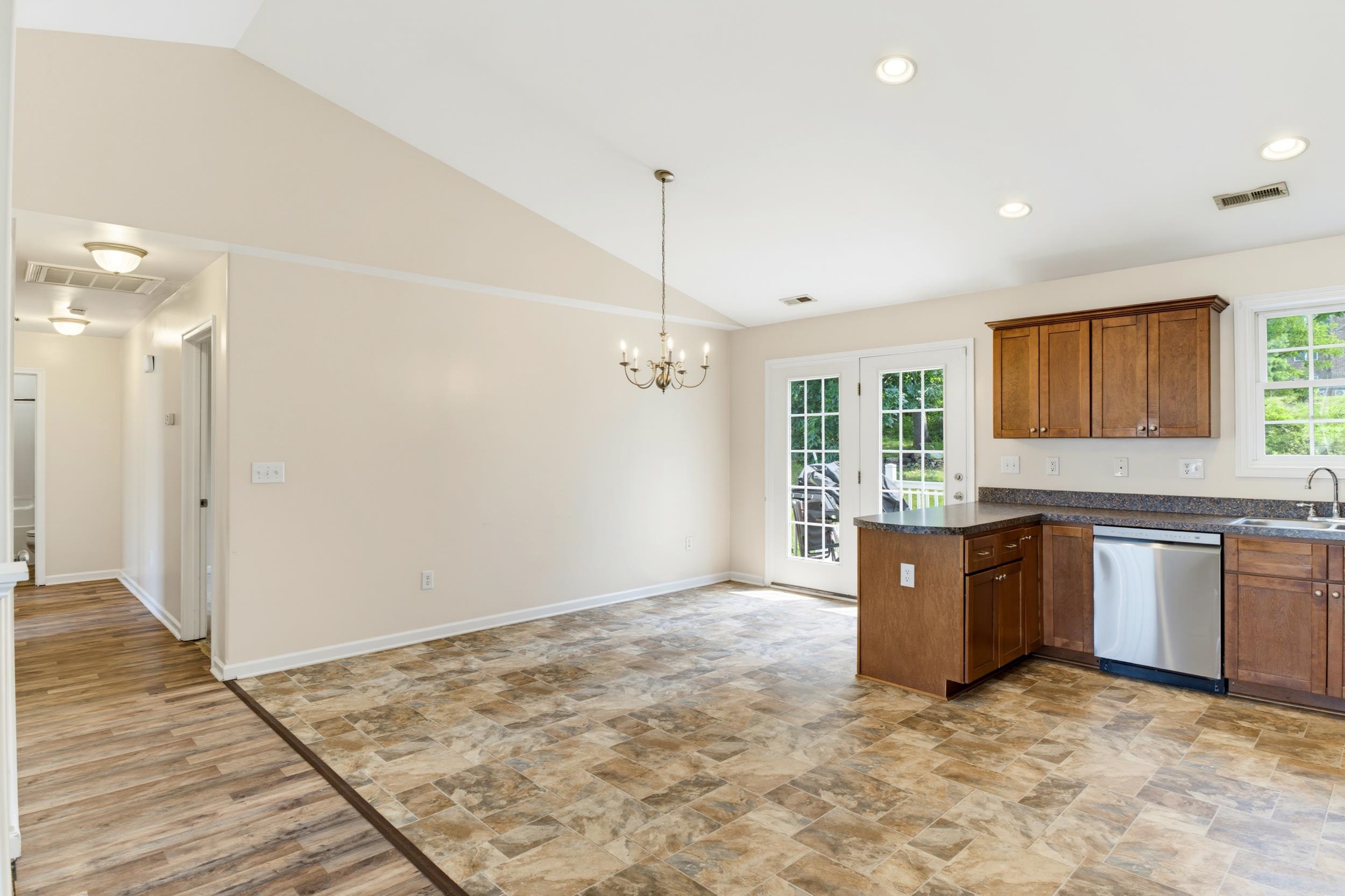 85 LOFTY CIR, STUARTS DRAFT, Virginia 24477, 4 Bedrooms Bedrooms, ,3 BathroomsBathrooms,Residential,85 LOFTY CIR,679674 MLS # 679674
