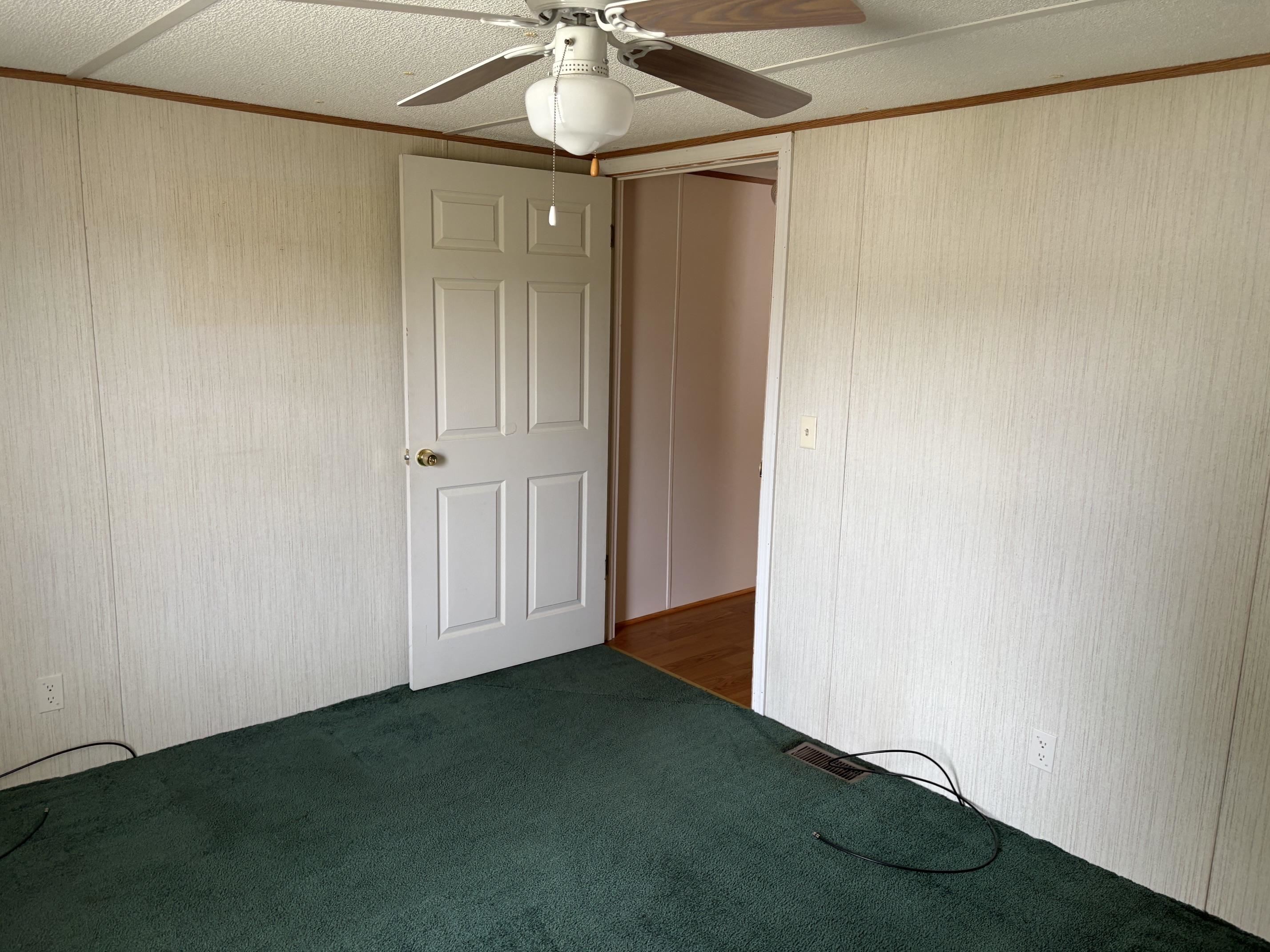 1701 HOPEMAN PKWY, WAYNESBORO, Virginia 22980, 2 Bedrooms Bedrooms, ,2 BathroomsBathrooms,Residential,1701 HOPEMAN PKWY,679711 MLS # 679711