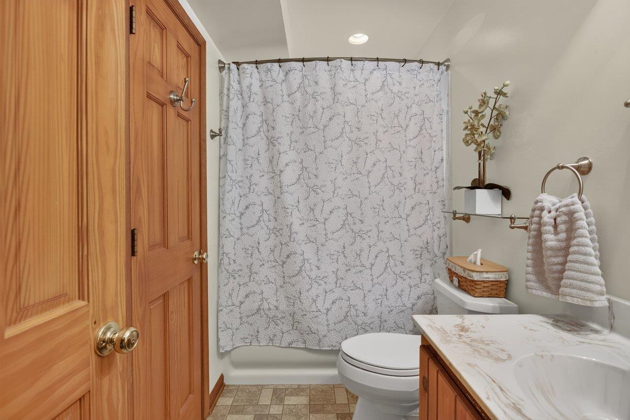 636 FLOWER DR, MCGAHEYSVILLE, Virginia 22840, 4 Bedrooms Bedrooms, ,2 BathroomsBathrooms,Residential,636 FLOWER DR,681820 MLS # 681820 636 FLOWER DR, MCGAHEYSVILLE, Virginia 22840, 4 Bedrooms Bedrooms, ,2 BathroomsBathrooms,Residential,636 FLOWER DR,681820 MLS # 681820