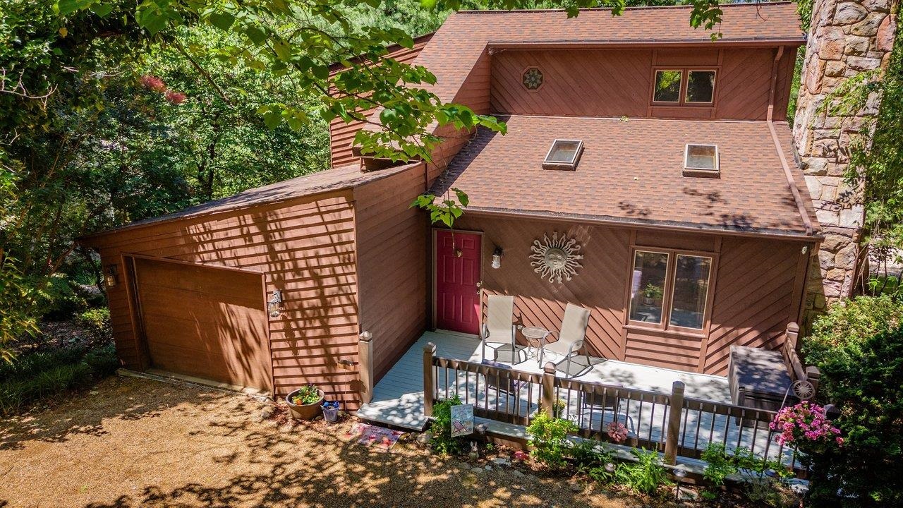 636 FLOWER DR, MCGAHEYSVILLE, Virginia 22840, 4 Bedrooms Bedrooms, ,2 BathroomsBathrooms,Residential,636 FLOWER DR,681820 MLS # 681820 636 FLOWER DR, MCGAHEYSVILLE, Virginia 22840, 4 Bedrooms Bedrooms, ,2 BathroomsBathrooms,Residential,636 FLOWER DR,681820 MLS # 681820