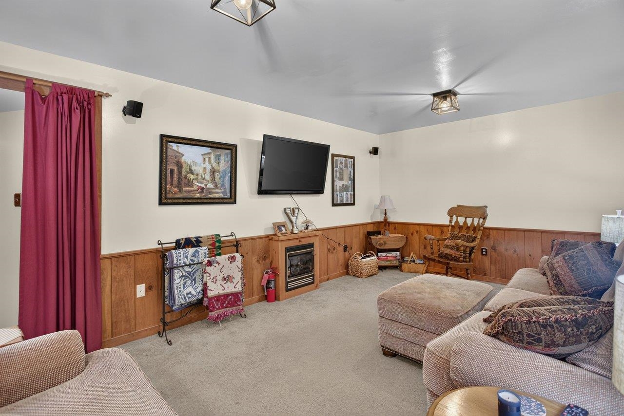 636 FLOWER DR, MCGAHEYSVILLE, Virginia 22840, 4 Bedrooms Bedrooms, ,2 BathroomsBathrooms,Residential,636 FLOWER DR,681820 MLS # 681820 636 FLOWER DR, MCGAHEYSVILLE, Virginia 22840, 4 Bedrooms Bedrooms, ,2 BathroomsBathrooms,Residential,636 FLOWER DR,681820 MLS # 681820
