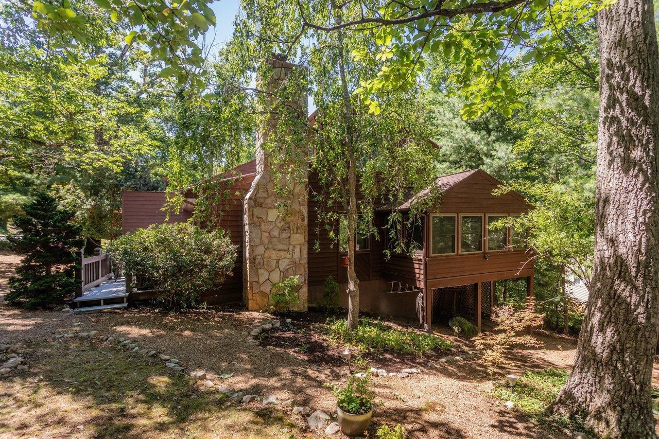 636 FLOWER DR, MCGAHEYSVILLE, Virginia 22840, 4 Bedrooms Bedrooms, ,2 BathroomsBathrooms,Residential,636 FLOWER DR,681820 MLS # 681820 636 FLOWER DR, MCGAHEYSVILLE, Virginia 22840, 4 Bedrooms Bedrooms, ,2 BathroomsBathrooms,Residential,636 FLOWER DR,681820 MLS # 681820