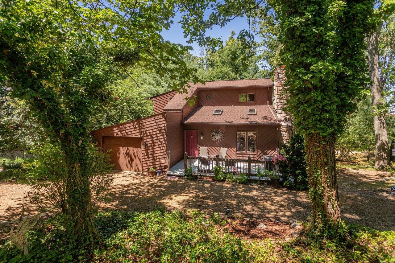 636 FLOWER DR, MCGAHEYSVILLE, Virginia 22840, 4 Bedrooms Bedrooms, ,2 BathroomsBathrooms,Residential,636 FLOWER DR,681820 MLS # 681820 636 FLOWER DR, MCGAHEYSVILLE, Virginia 22840, 4 Bedrooms Bedrooms, ,2 BathroomsBathrooms,Residential,636 FLOWER DR,681820 MLS # 681820