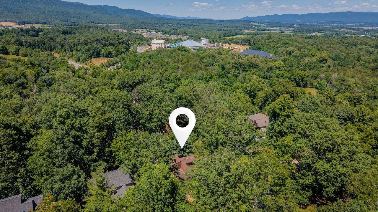 636 FLOWER DR, MCGAHEYSVILLE, Virginia 22840, 4 Bedrooms Bedrooms, ,2 BathroomsBathrooms,Residential,636 FLOWER DR,681820 MLS # 681820 636 FLOWER DR, MCGAHEYSVILLE, Virginia 22840, 4 Bedrooms Bedrooms, ,2 BathroomsBathrooms,Residential,636 FLOWER DR,681820 MLS # 681820