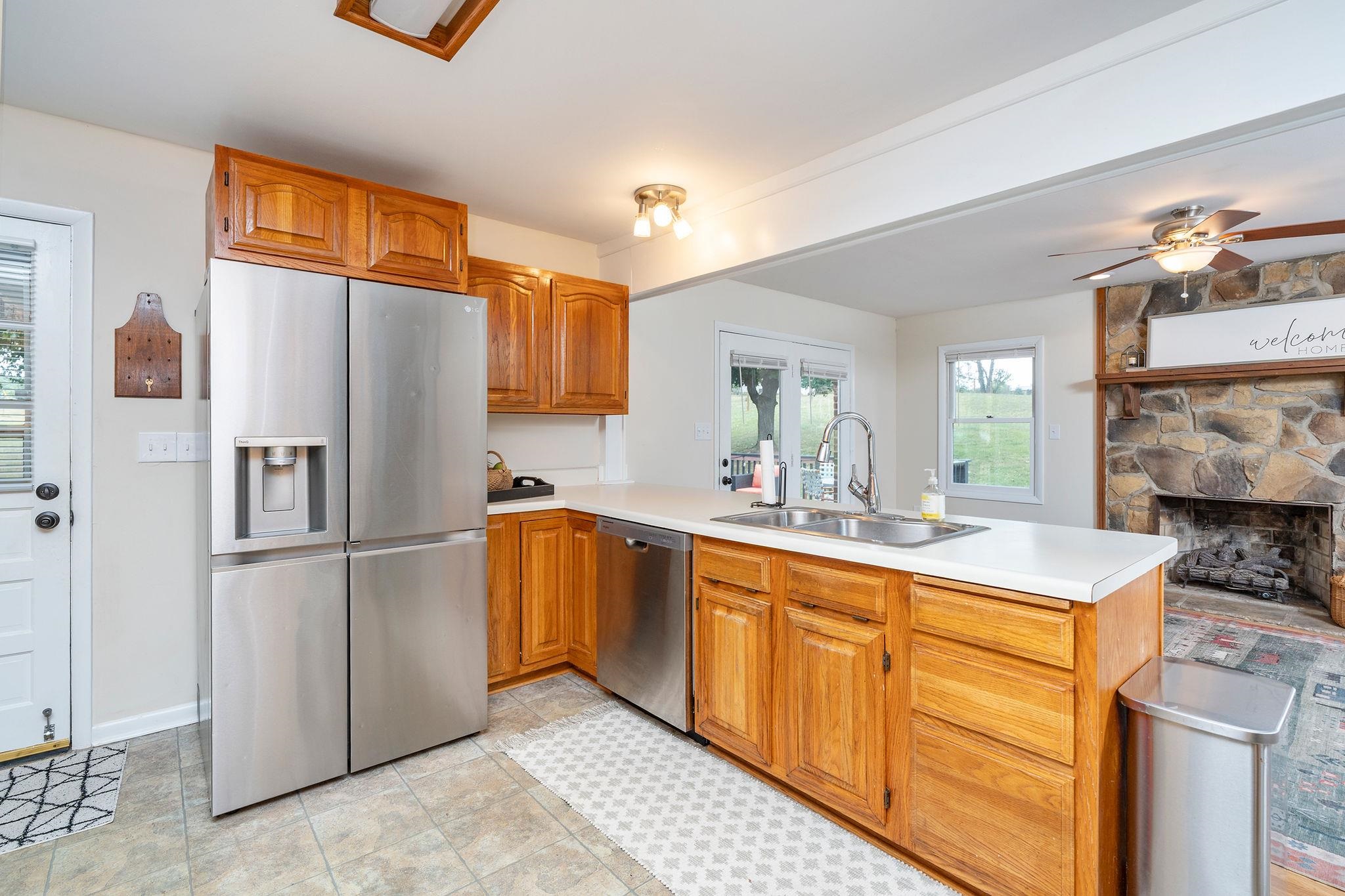 1333 MIDDLEBROOK RD, STAUNTON, Virginia 24401, 3 Bedrooms Bedrooms, ,2 BathroomsBathrooms,Residential,1333 MIDDLEBROOK RD,681886 MLS # 681886 1333 MIDDLEBROOK RD, STAUNTON, Virginia 24401, 3 Bedrooms Bedrooms, ,2 BathroomsBathrooms,Residential,1333 MIDDLEBROOK RD,681886 MLS # 681886