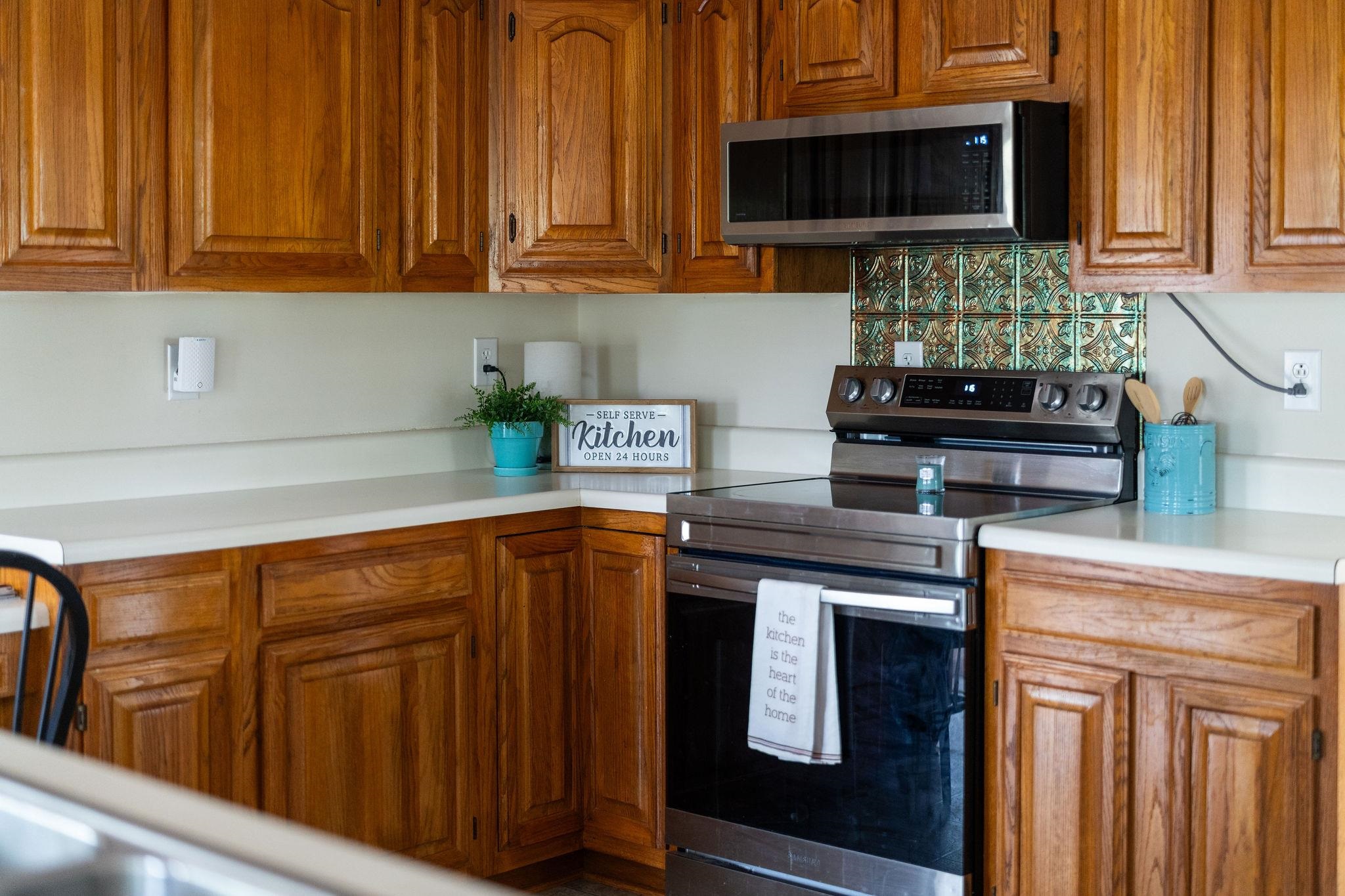 1333 MIDDLEBROOK RD, STAUNTON, Virginia 24401, 3 Bedrooms Bedrooms, ,2 BathroomsBathrooms,Residential,1333 MIDDLEBROOK RD,681886 MLS # 681886 1333 MIDDLEBROOK RD, STAUNTON, Virginia 24401, 3 Bedrooms Bedrooms, ,2 BathroomsBathrooms,Residential,1333 MIDDLEBROOK RD,681886 MLS # 681886