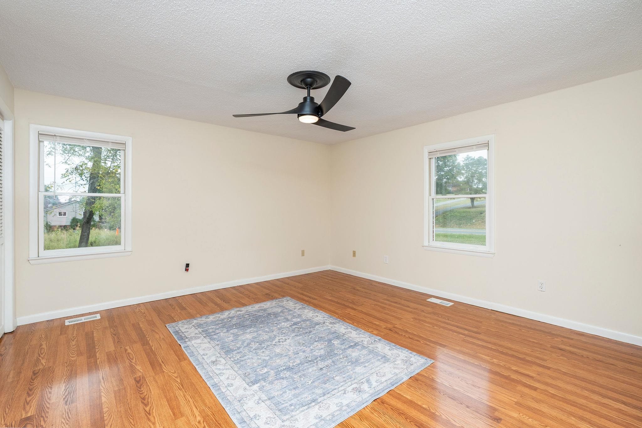 1333 MIDDLEBROOK RD, STAUNTON, Virginia 24401, 3 Bedrooms Bedrooms, ,2 BathroomsBathrooms,Residential,1333 MIDDLEBROOK RD,681886 MLS # 681886 1333 MIDDLEBROOK RD, STAUNTON, Virginia 24401, 3 Bedrooms Bedrooms, ,2 BathroomsBathrooms,Residential,1333 MIDDLEBROOK RD,681886 MLS # 681886