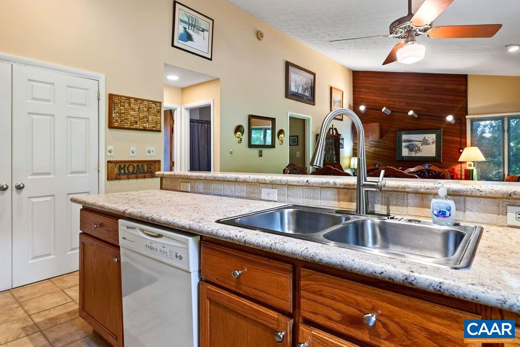2227 TANNERS RIDGE CONDOS, WINTERGREEN RESORT, Virginia 22967, 2 Bedrooms Bedrooms, ,2 BathroomsBathrooms,Residential,2227 TANNERS RIDGE CONDOS,681887 MLS # 681887 2227 TANNERS RIDGE CONDOS, WINTERGREEN RESORT, Virginia 22967, 2 Bedrooms Bedrooms, ,2 BathroomsBathrooms,Residential,2227 TANNERS RIDGE CONDOS,681887 MLS # 681887