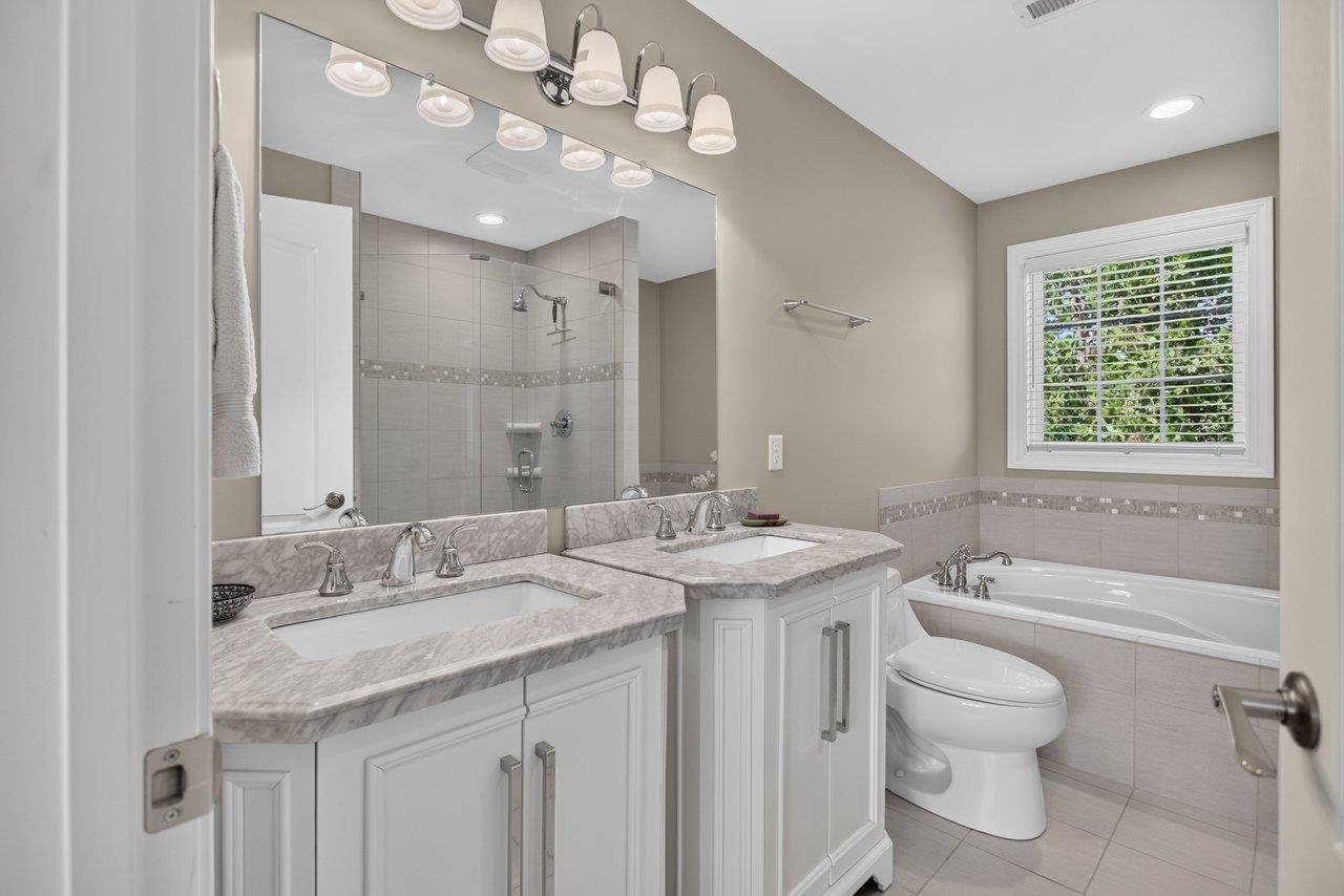 4411 MAGNOLIA RIDGE DR, ROCKINGHAM, Virginia 22801, 4 Bedrooms Bedrooms, ,3 BathroomsBathrooms,Residential,4411 MAGNOLIA RIDGE DR,681888 MLS # 681888 4411 MAGNOLIA RIDGE DR, ROCKINGHAM, Virginia 22801, 4 Bedrooms Bedrooms, ,3 BathroomsBathrooms,Residential,4411 MAGNOLIA RIDGE DR,681888 MLS # 681888