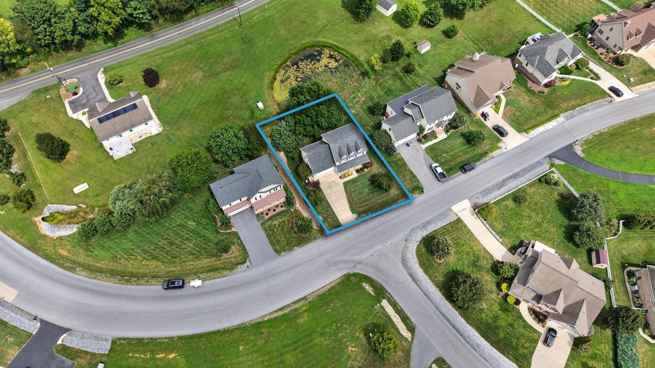 4411 MAGNOLIA RIDGE DR, ROCKINGHAM, Virginia 22801, 4 Bedrooms Bedrooms, ,3 BathroomsBathrooms,Residential,4411 MAGNOLIA RIDGE DR,681888 MLS # 681888 4411 MAGNOLIA RIDGE DR, ROCKINGHAM, Virginia 22801, 4 Bedrooms Bedrooms, ,3 BathroomsBathrooms,Residential,4411 MAGNOLIA RIDGE DR,681888 MLS # 681888