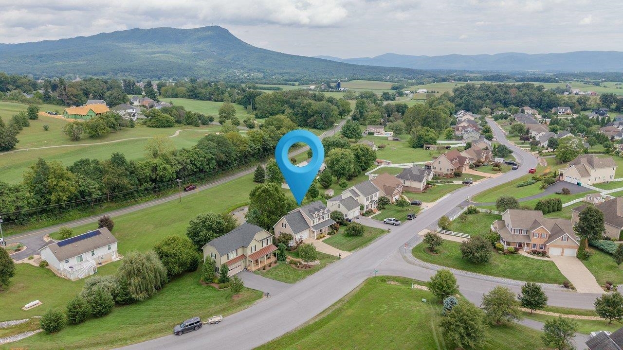 4411 MAGNOLIA RIDGE DR, ROCKINGHAM, Virginia 22801, 4 Bedrooms Bedrooms, ,3 BathroomsBathrooms,Residential,4411 MAGNOLIA RIDGE DR,681888 MLS # 681888 4411 MAGNOLIA RIDGE DR, ROCKINGHAM, Virginia 22801, 4 Bedrooms Bedrooms, ,3 BathroomsBathrooms,Residential,4411 MAGNOLIA RIDGE DR,681888 MLS # 681888