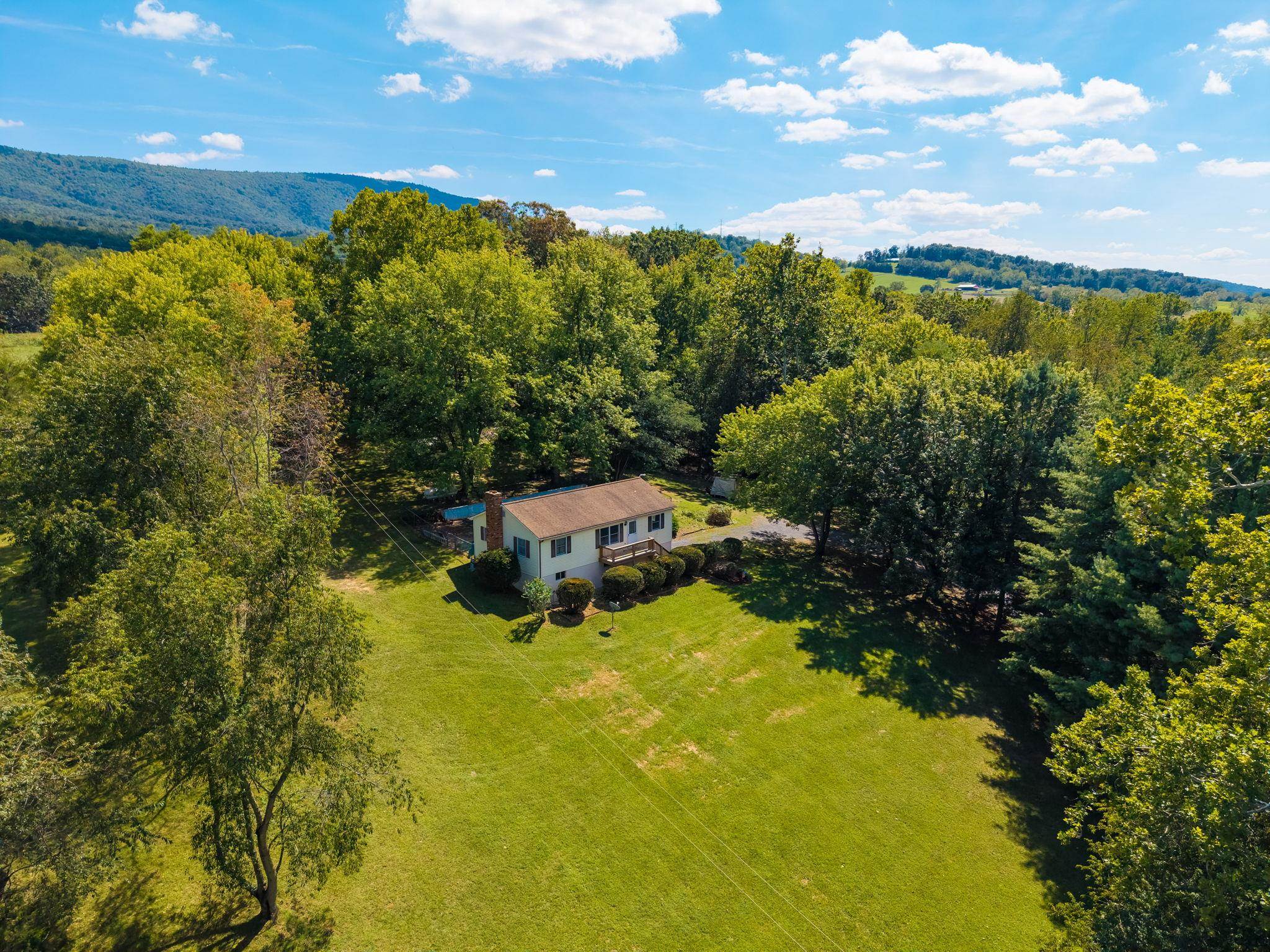 7406 MOUNTAIN VALLEY RD, KEEZLETOWN, Virginia 22832, 3 Bedrooms Bedrooms, ,1 BathroomBathrooms,Residential,7406 MOUNTAIN VALLEY RD,681889 MLS # 681889 7406 MOUNTAIN VALLEY RD, KEEZLETOWN, Virginia 22832, 3 Bedrooms Bedrooms, ,1 BathroomBathrooms,Residential,7406 MOUNTAIN VALLEY RD,681889 MLS # 681889