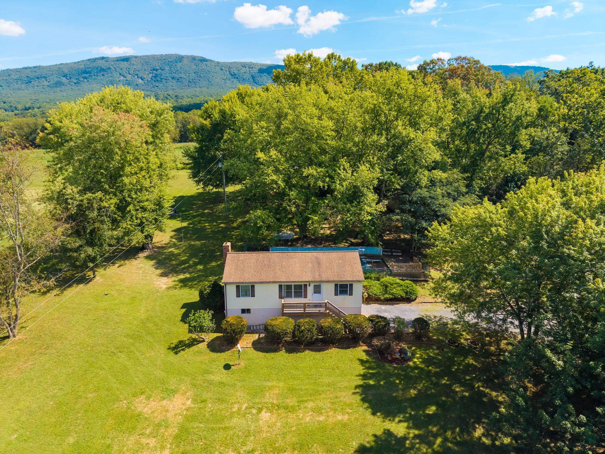 7406 MOUNTAIN VALLEY RD, KEEZLETOWN, Virginia 22832, 3 Bedrooms Bedrooms, ,1 BathroomBathrooms,Residential,7406 MOUNTAIN VALLEY RD,681889 MLS # 681889 7406 MOUNTAIN VALLEY RD, KEEZLETOWN, Virginia 22832, 3 Bedrooms Bedrooms, ,1 BathroomBathrooms,Residential,7406 MOUNTAIN VALLEY RD,681889 MLS # 681889