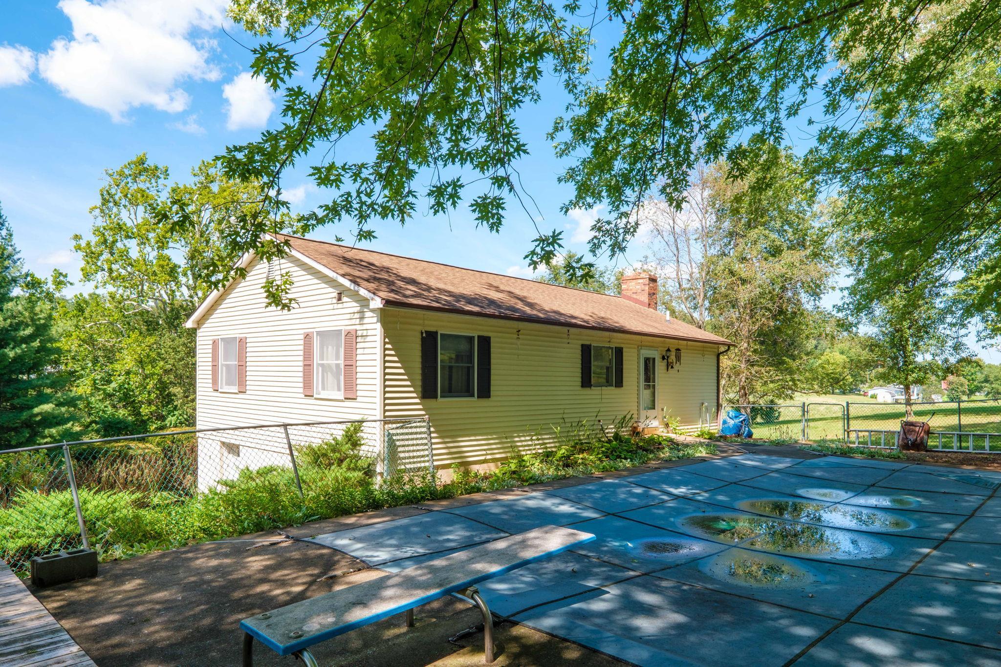 7406 MOUNTAIN VALLEY RD, KEEZLETOWN, Virginia 22832, 3 Bedrooms Bedrooms, ,1 BathroomBathrooms,Residential,7406 MOUNTAIN VALLEY RD,681889 MLS # 681889 7406 MOUNTAIN VALLEY RD, KEEZLETOWN, Virginia 22832, 3 Bedrooms Bedrooms, ,1 BathroomBathrooms,Residential,7406 MOUNTAIN VALLEY RD,681889 MLS # 681889