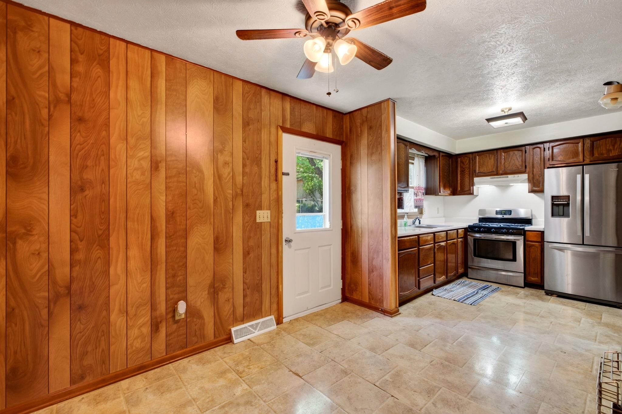7406 MOUNTAIN VALLEY RD, KEEZLETOWN, Virginia 22832, 3 Bedrooms Bedrooms, ,1 BathroomBathrooms,Residential,7406 MOUNTAIN VALLEY RD,681889 MLS # 681889 7406 MOUNTAIN VALLEY RD, KEEZLETOWN, Virginia 22832, 3 Bedrooms Bedrooms, ,1 BathroomBathrooms,Residential,7406 MOUNTAIN VALLEY RD,681889 MLS # 681889