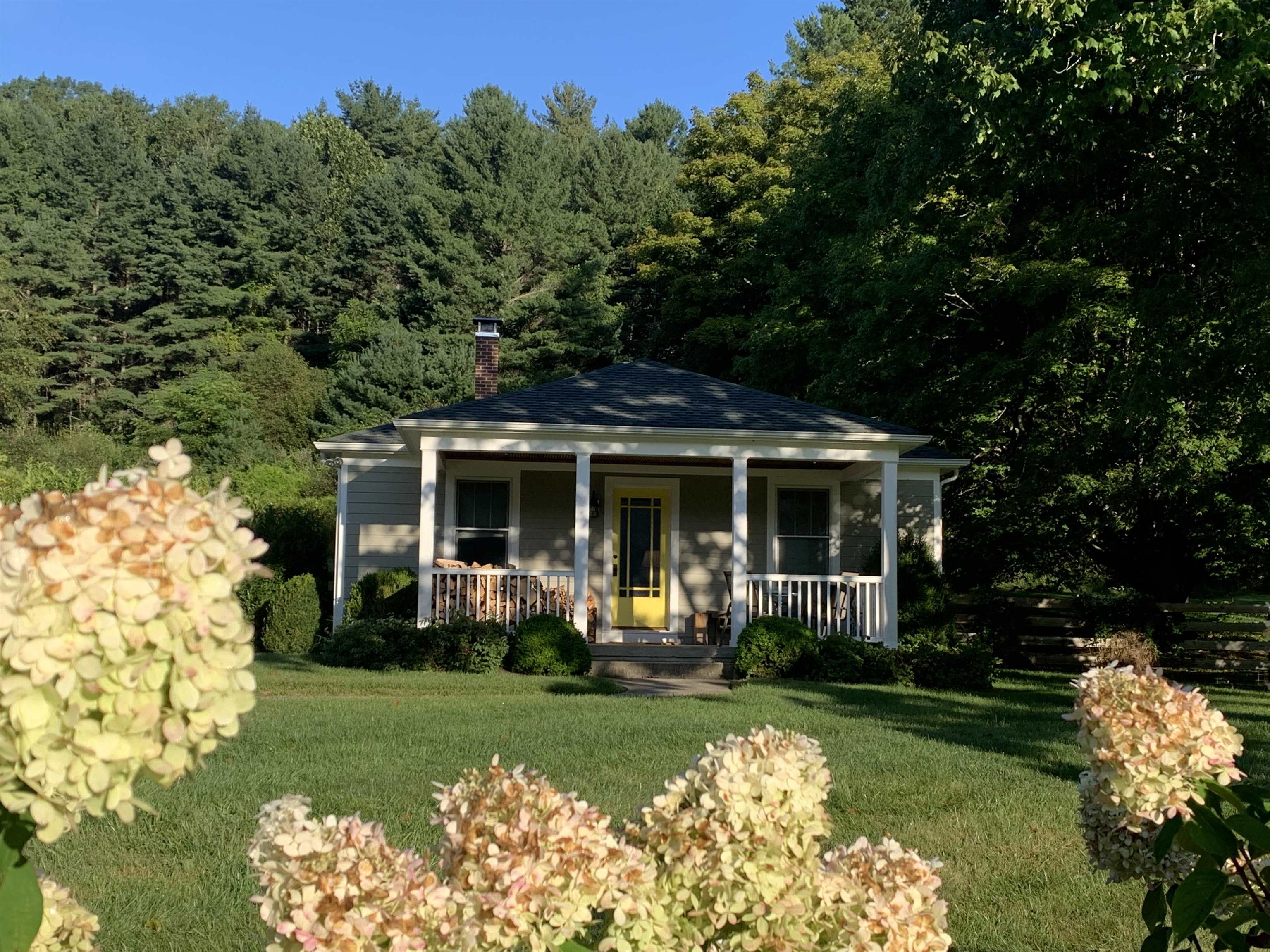23535 SAM SNEAD HWY, WARM SPRINGS, Virginia 24484, 2 Bedrooms Bedrooms, ,1 BathroomBathrooms,Residential,23535 SAM SNEAD HWY,681891 MLS # 681891 23535 SAM SNEAD HWY, WARM SPRINGS, Virginia 24484, 2 Bedrooms Bedrooms, ,1 BathroomBathrooms,Residential,23535 SAM SNEAD HWY,681891 MLS # 681891