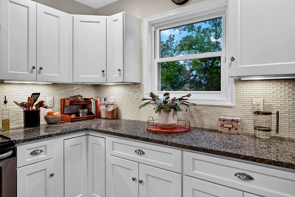26 LAKE AVE, STAUNTON, Virginia 22980, 4 Bedrooms Bedrooms, ,3 BathroomsBathrooms,Residential,26 LAKE AVE,681892 MLS # 681892 26 LAKE AVE, STAUNTON, Virginia 22980, 4 Bedrooms Bedrooms, ,3 BathroomsBathrooms,Residential,26 LAKE AVE,681892 MLS # 681892