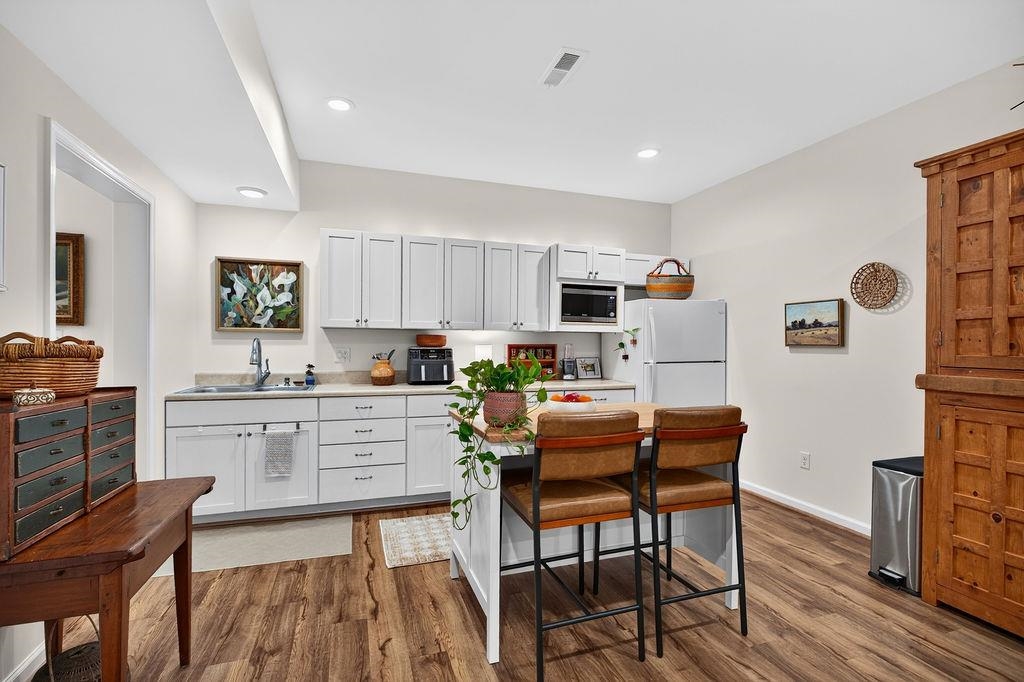 26 LAKE AVE, STAUNTON, Virginia 22980, 4 Bedrooms Bedrooms, ,3 BathroomsBathrooms,Residential,26 LAKE AVE,681892 MLS # 681892 26 LAKE AVE, STAUNTON, Virginia 22980, 4 Bedrooms Bedrooms, ,3 BathroomsBathrooms,Residential,26 LAKE AVE,681892 MLS # 681892