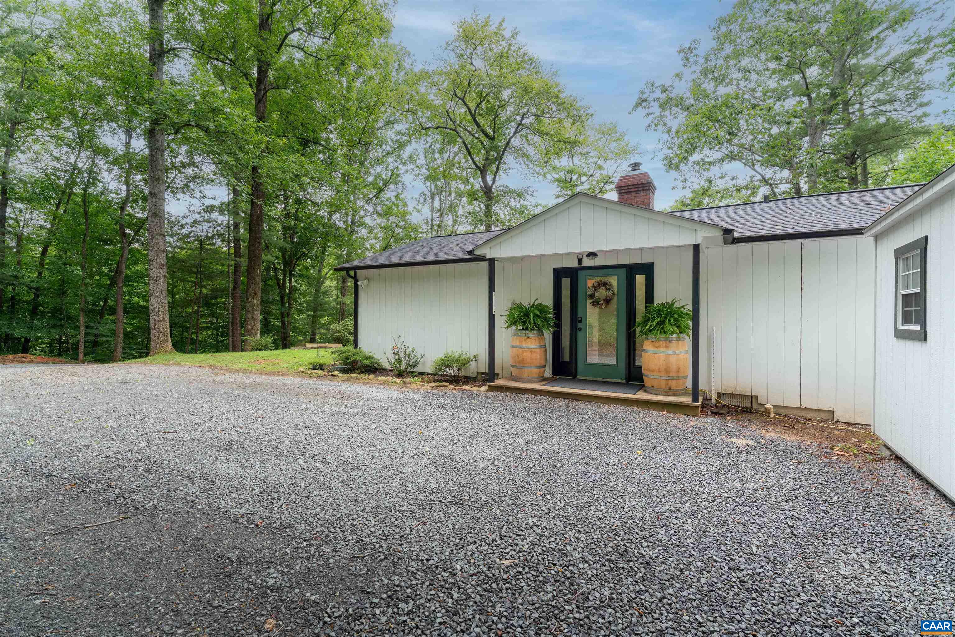 136 WOLFTOWN-HOOD RD, HOOD, Virginia 22723, 2 Bedrooms Bedrooms, ,1 BathroomBathrooms,Residential,136 WOLFTOWN-HOOD RD,681894 MLS # 681894