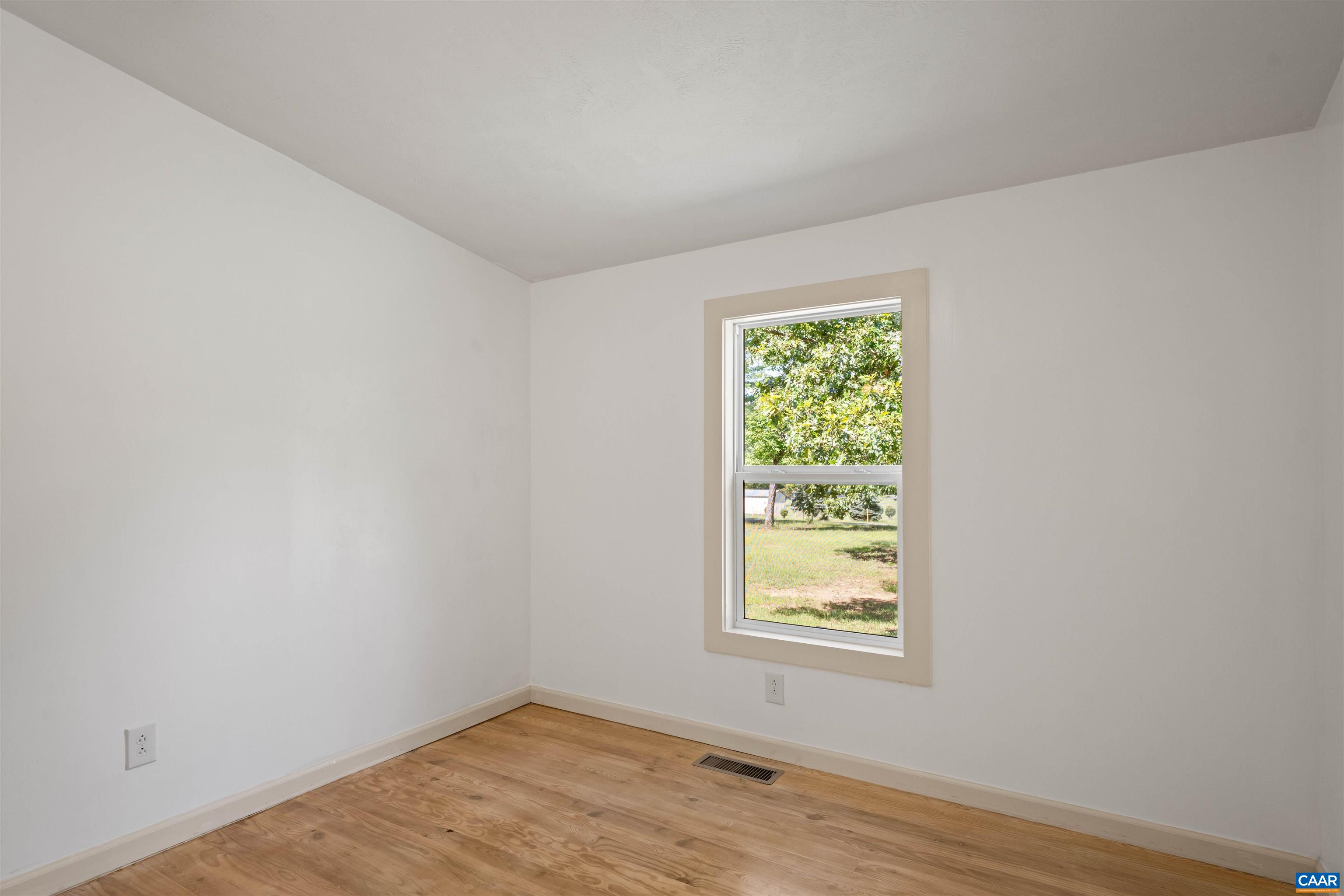 131 BEARS DEN TRL, GREENVILLE, Virginia 24440, 3 Bedrooms Bedrooms, ,2 BathroomsBathrooms,Residential,131 BEARS DEN TRL,681895 MLS # 681895 131 BEARS DEN TRL, GREENVILLE, Virginia 24440, 3 Bedrooms Bedrooms, ,2 BathroomsBathrooms,Residential,131 BEARS DEN TRL,681895 MLS # 681895